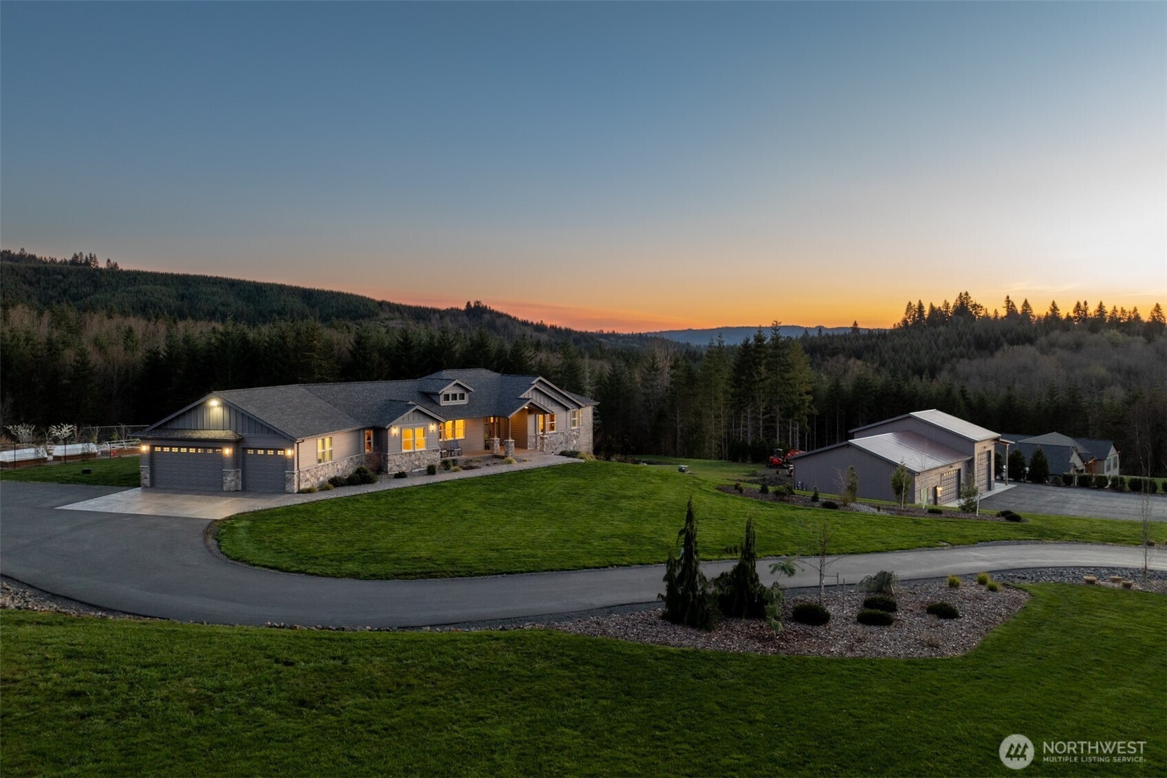 300 Cross Creek Road, Kelso, WA 98626