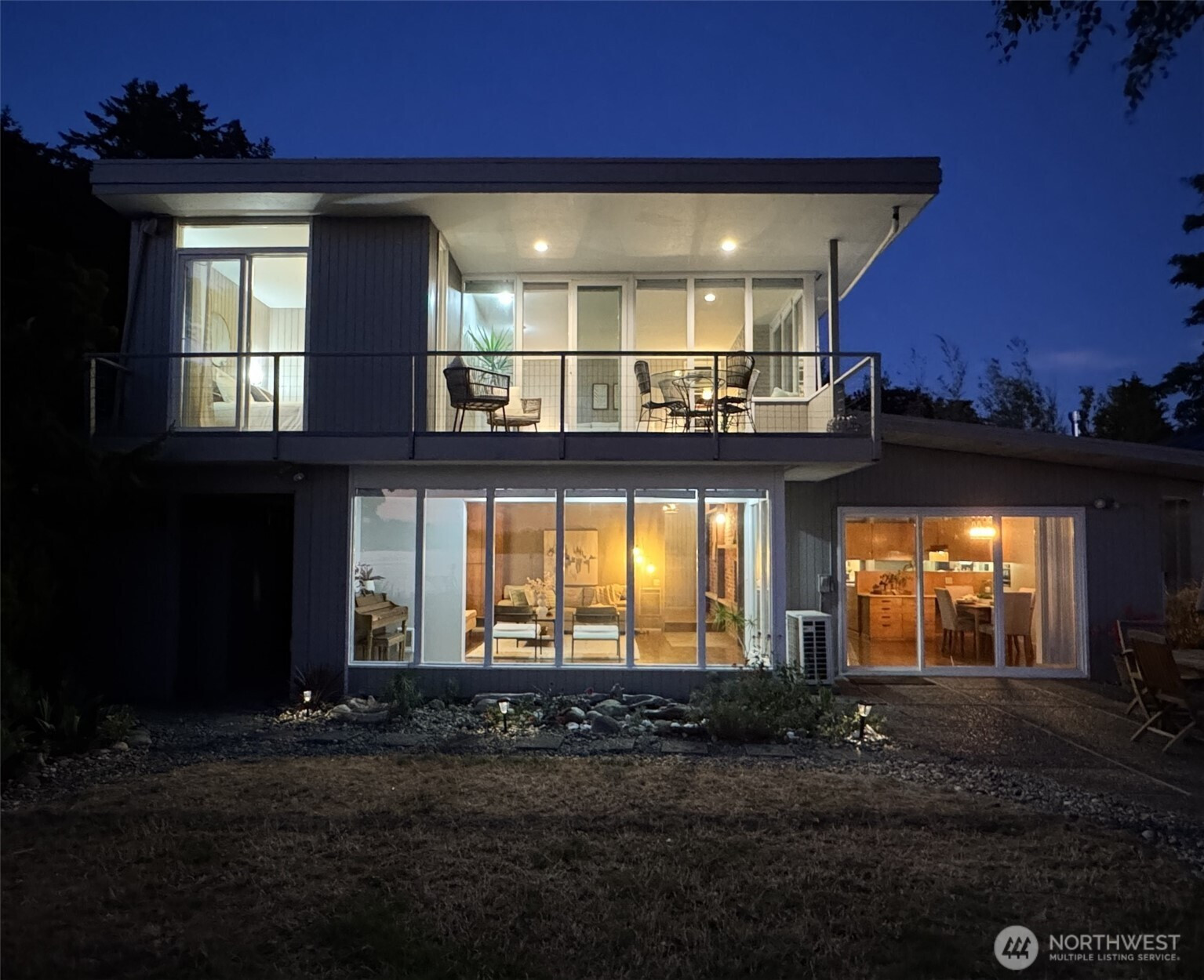 78 Point Fosdick Drive NW, Gig Harbor, WA 98335