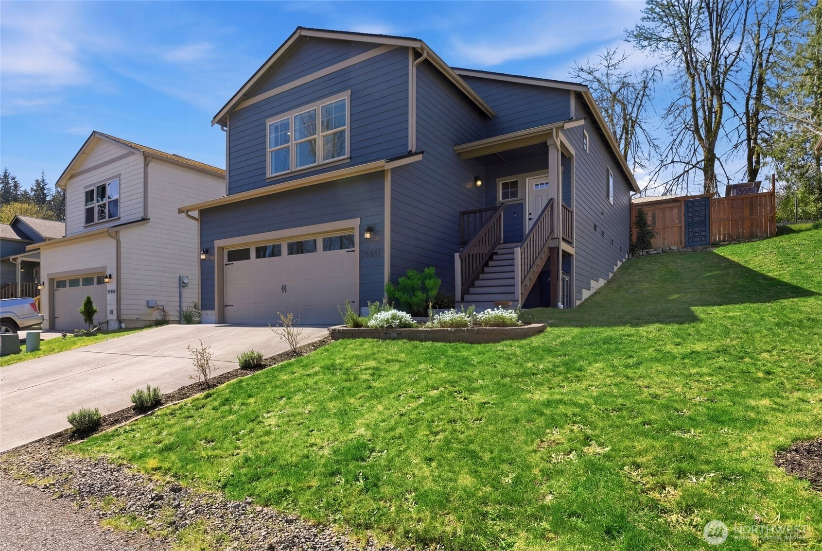 25681 NE School House Place, Kingston, WA 98346