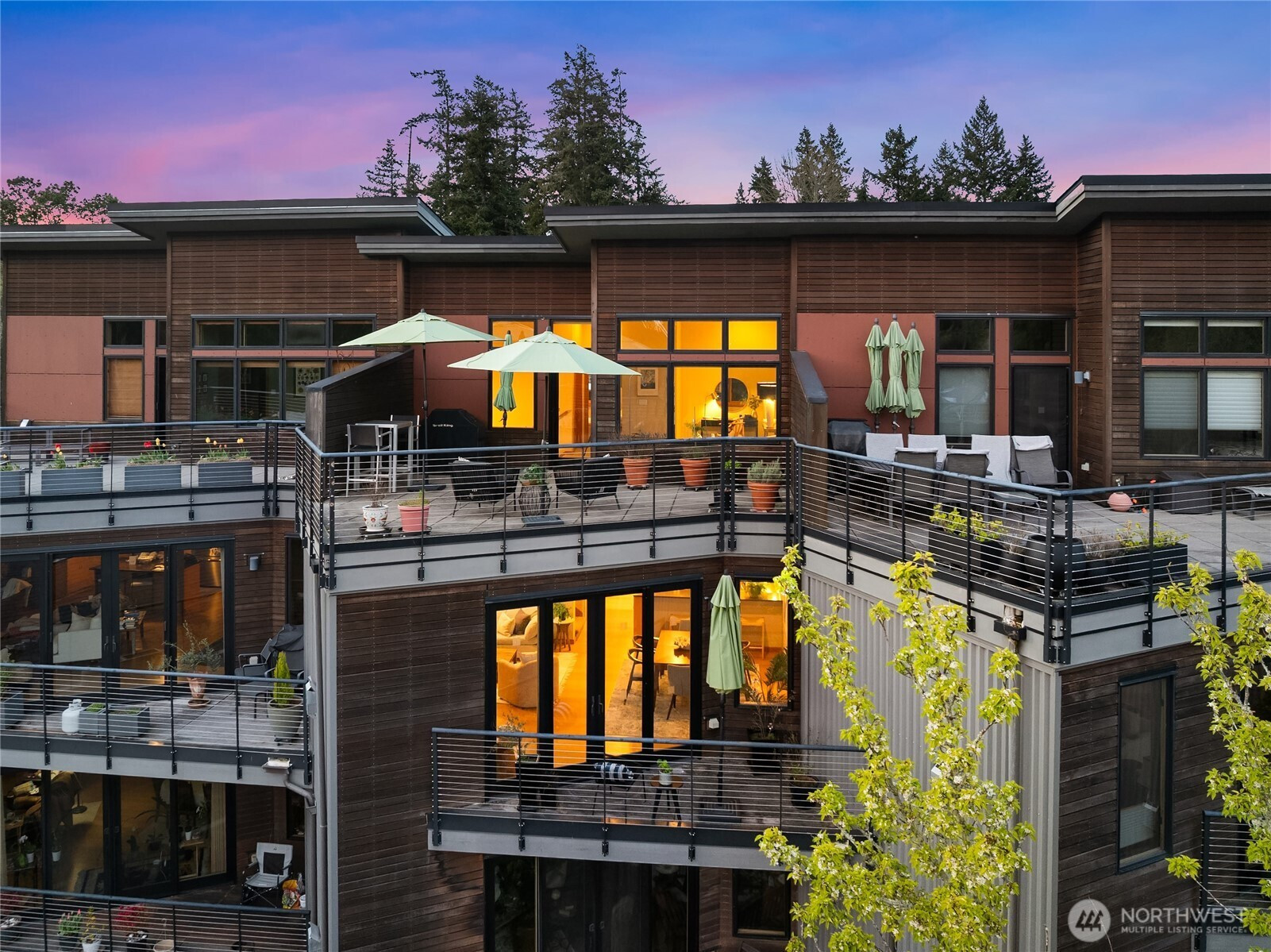 610 Vineyard Lane, Bainbridge Island, WA 98110