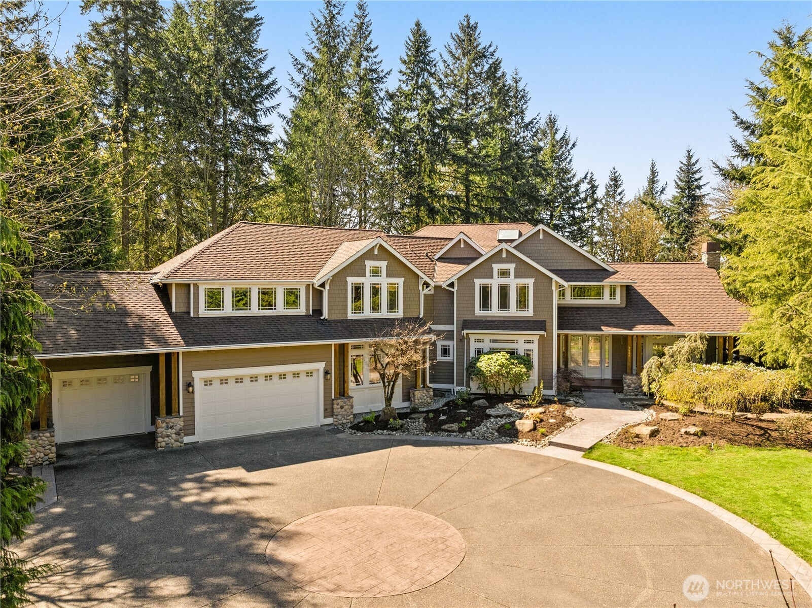 7402 229th Place SE, Woodinville, WA 98072