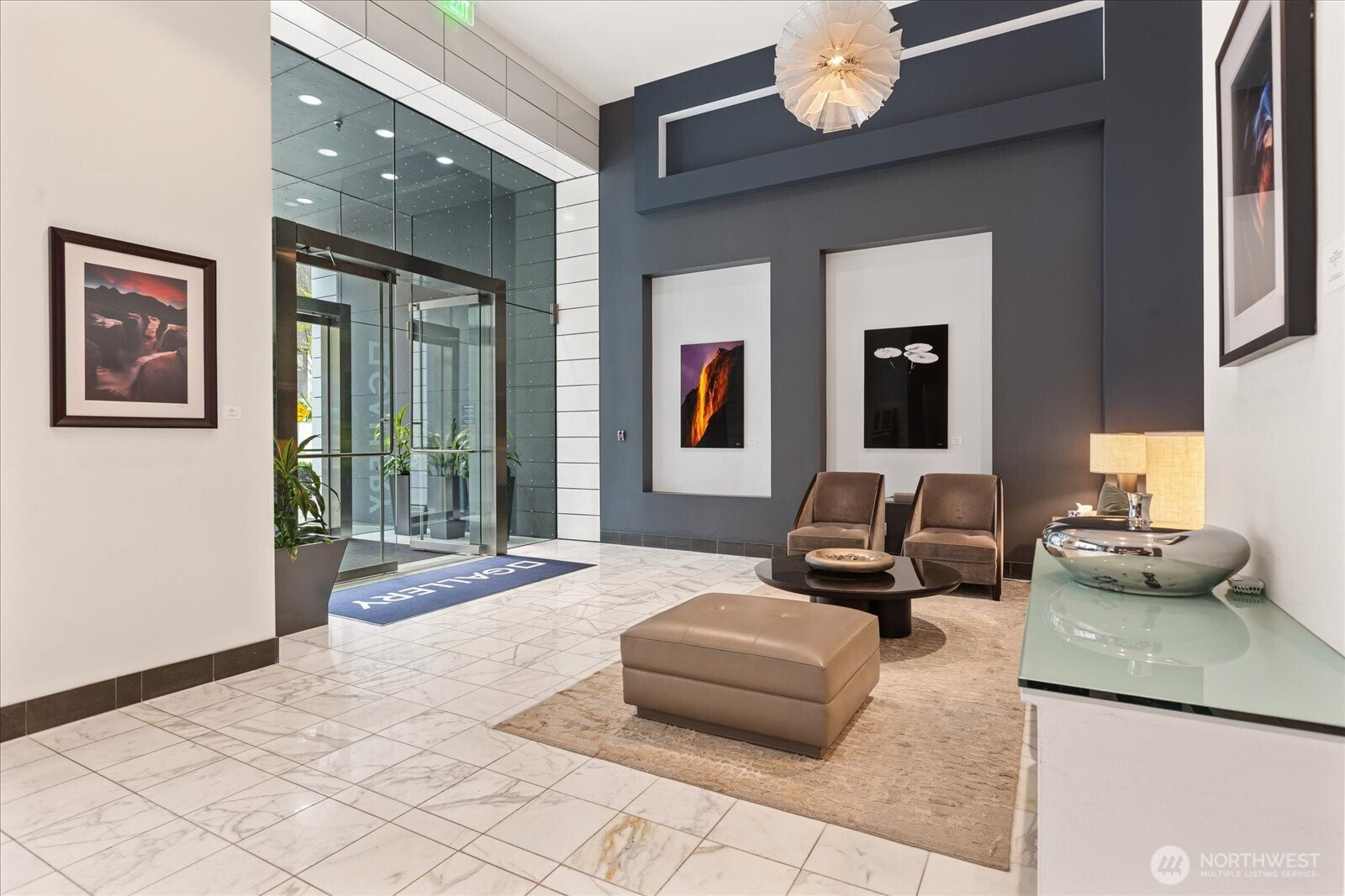 2911 2nd Avenue, Seattle, WA 98121