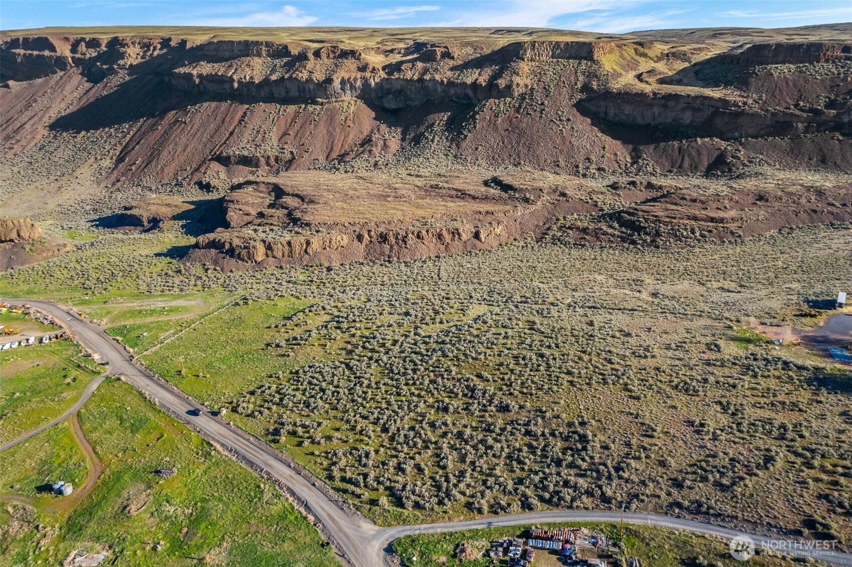 131 Wagon Road, Palisades, WA 98845