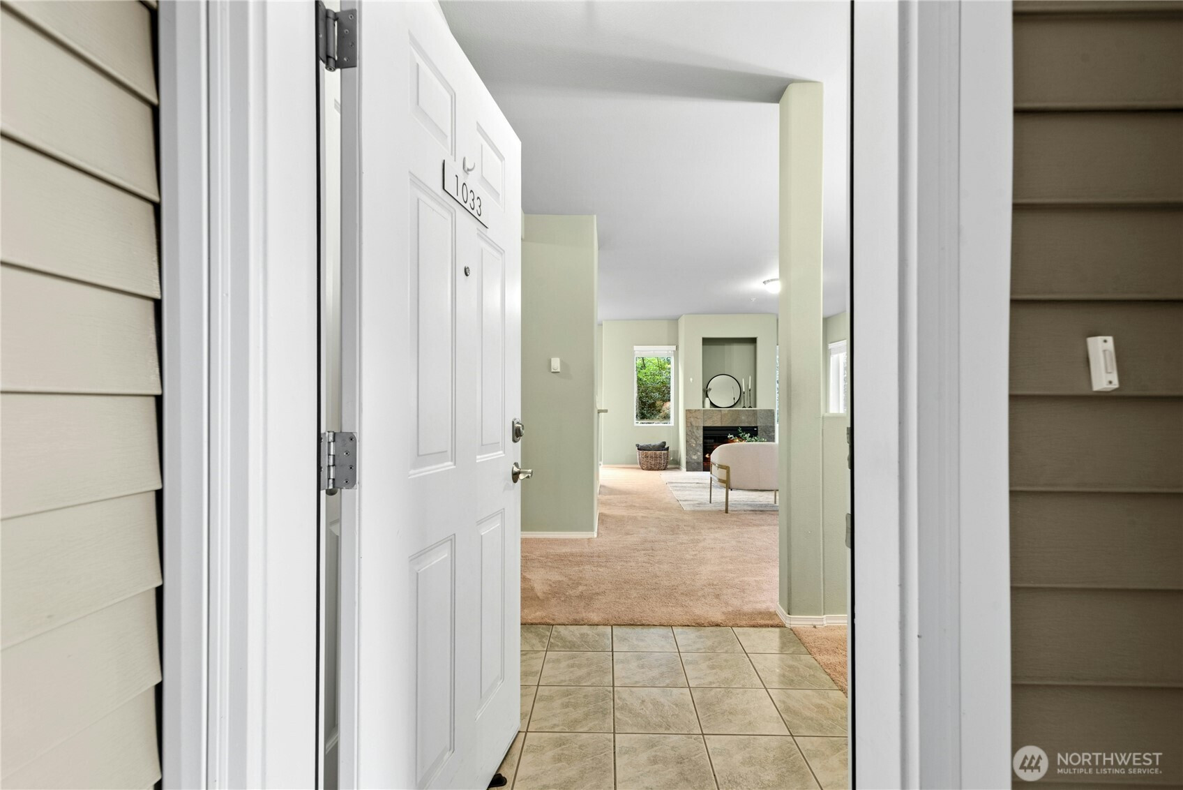 14915 38th Dr SE, Bothell, WA 98012