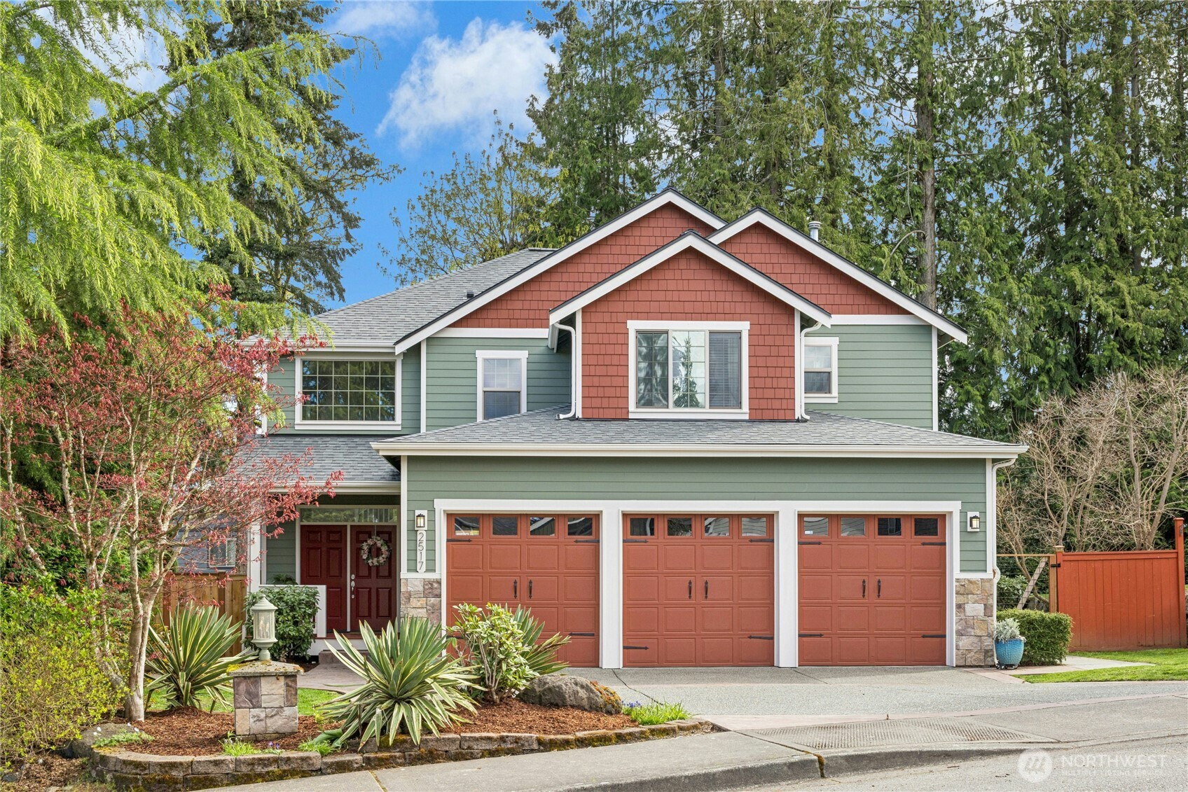2517 NE Kevos Pond Drive, Poulsbo, WA 98370