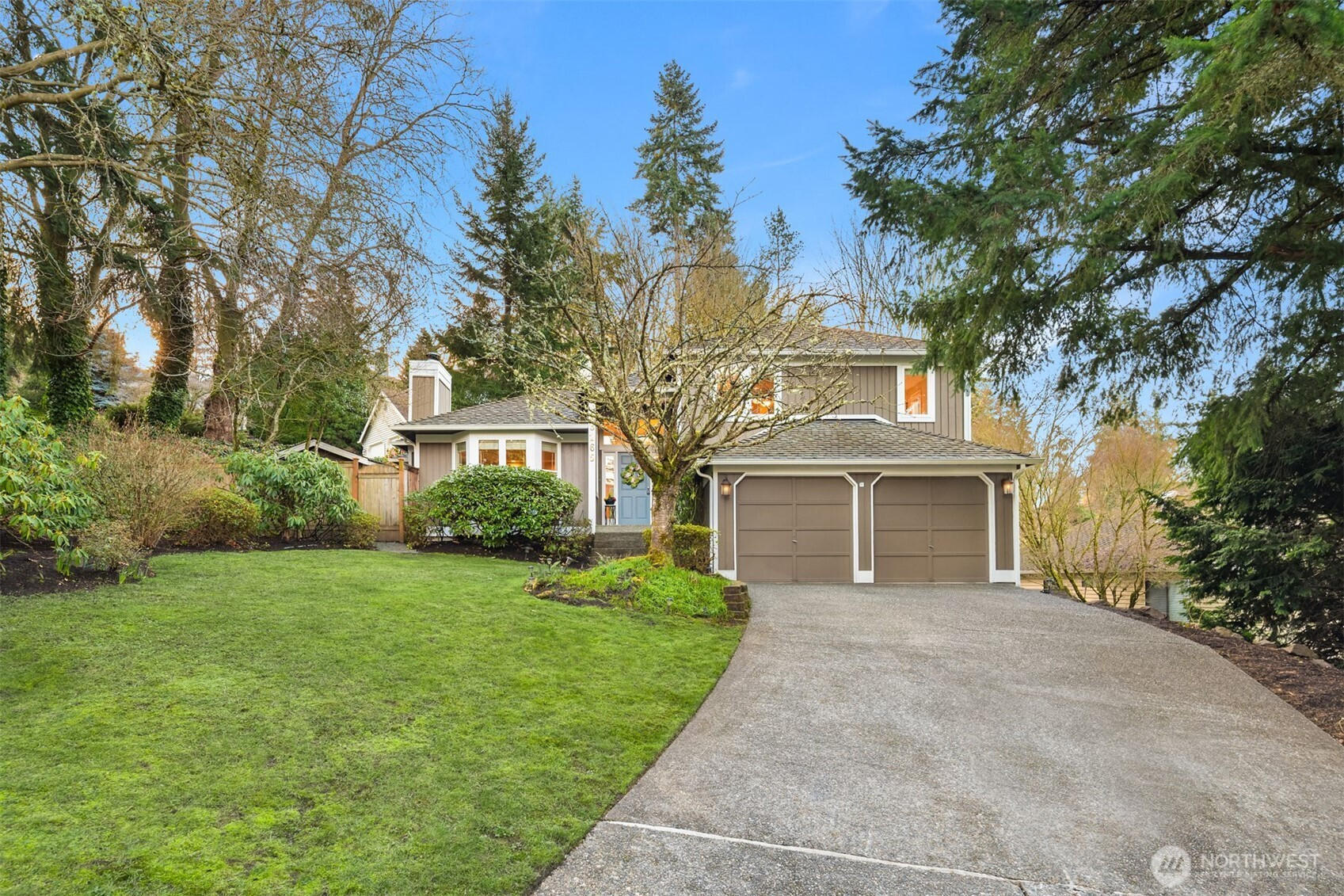 13265 SE 55th Place, Bellevue, WA 98006