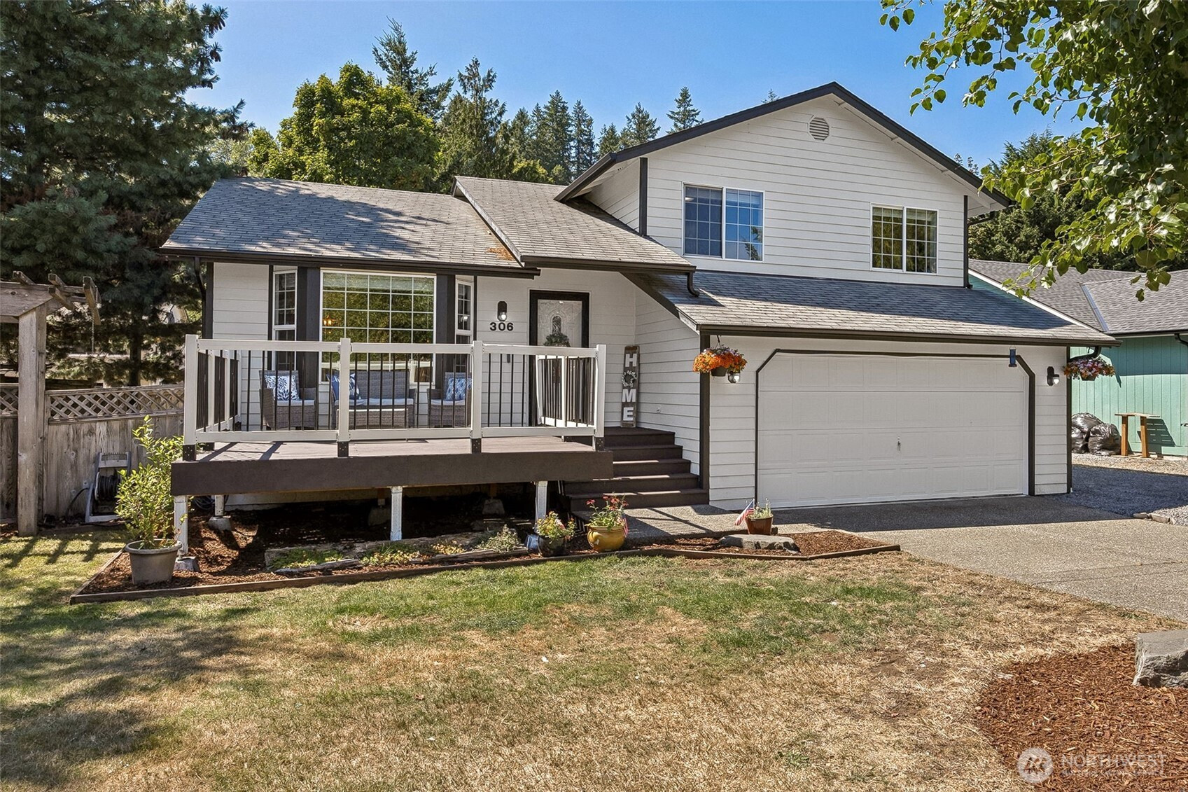 306 Maple Drive N, Eatonville, WA 98328