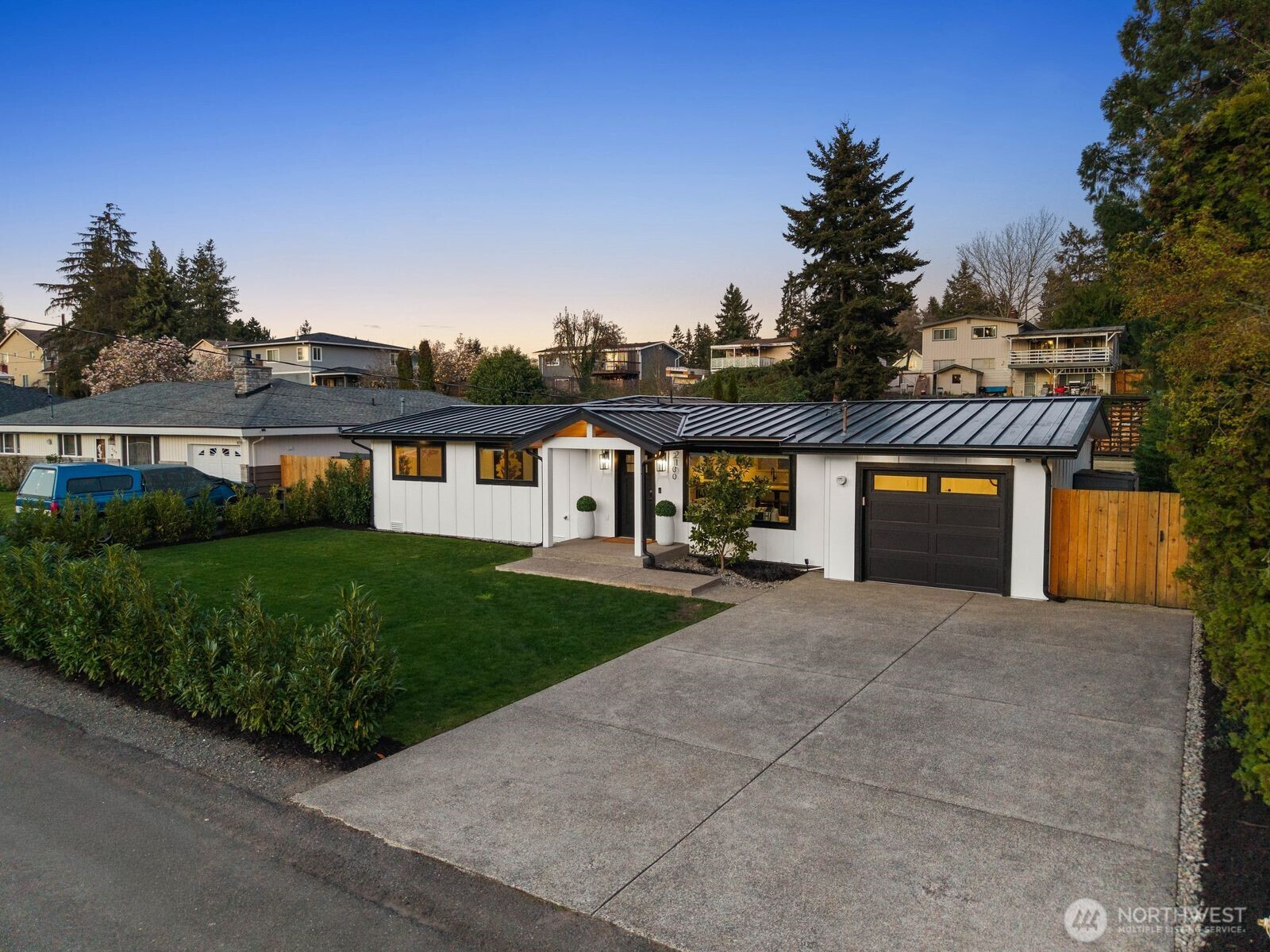 2100 Dayton Avenue NE, Renton, WA 98056