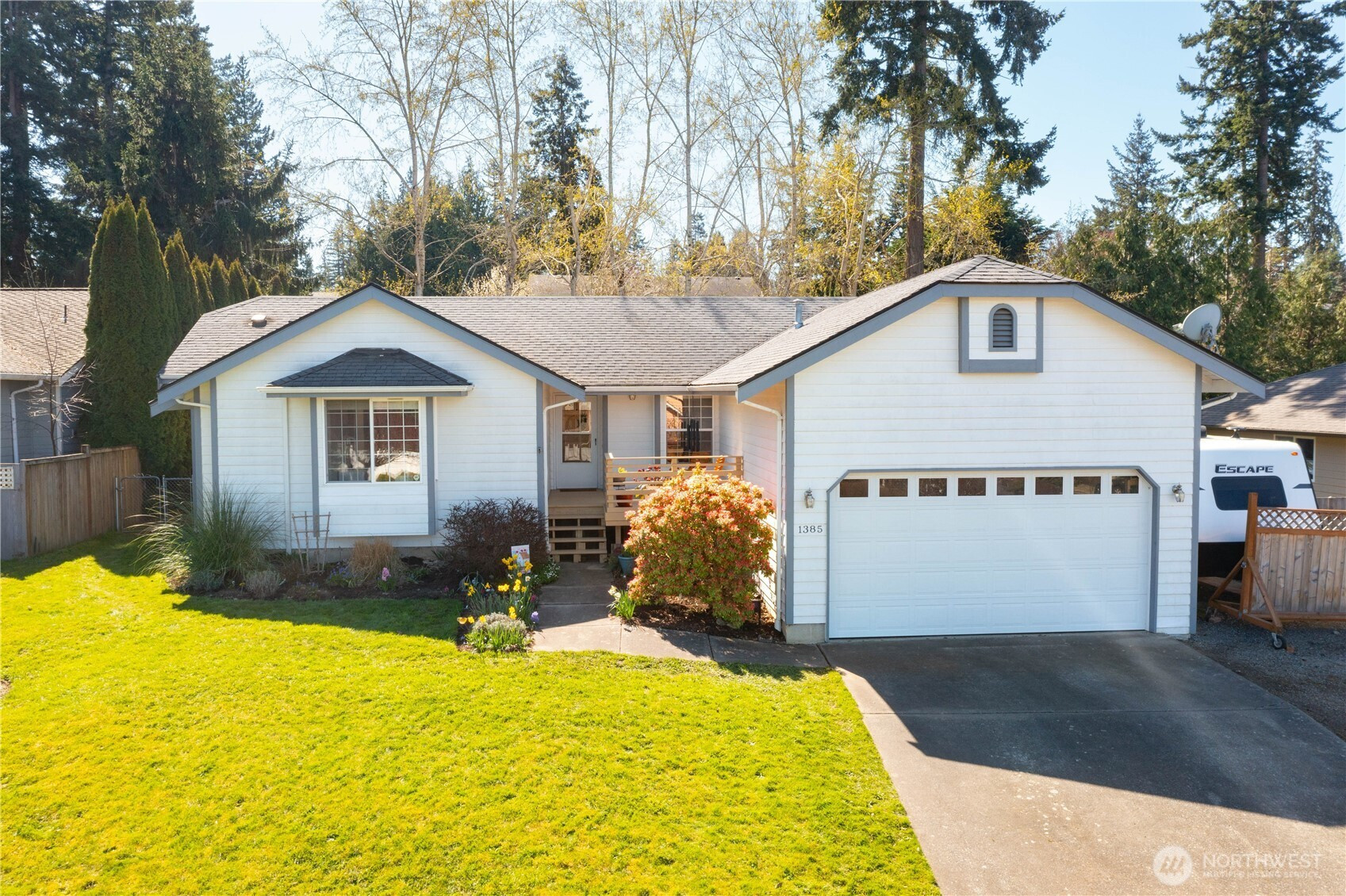 1385 E McLeod Road, Bellingham, WA 98226