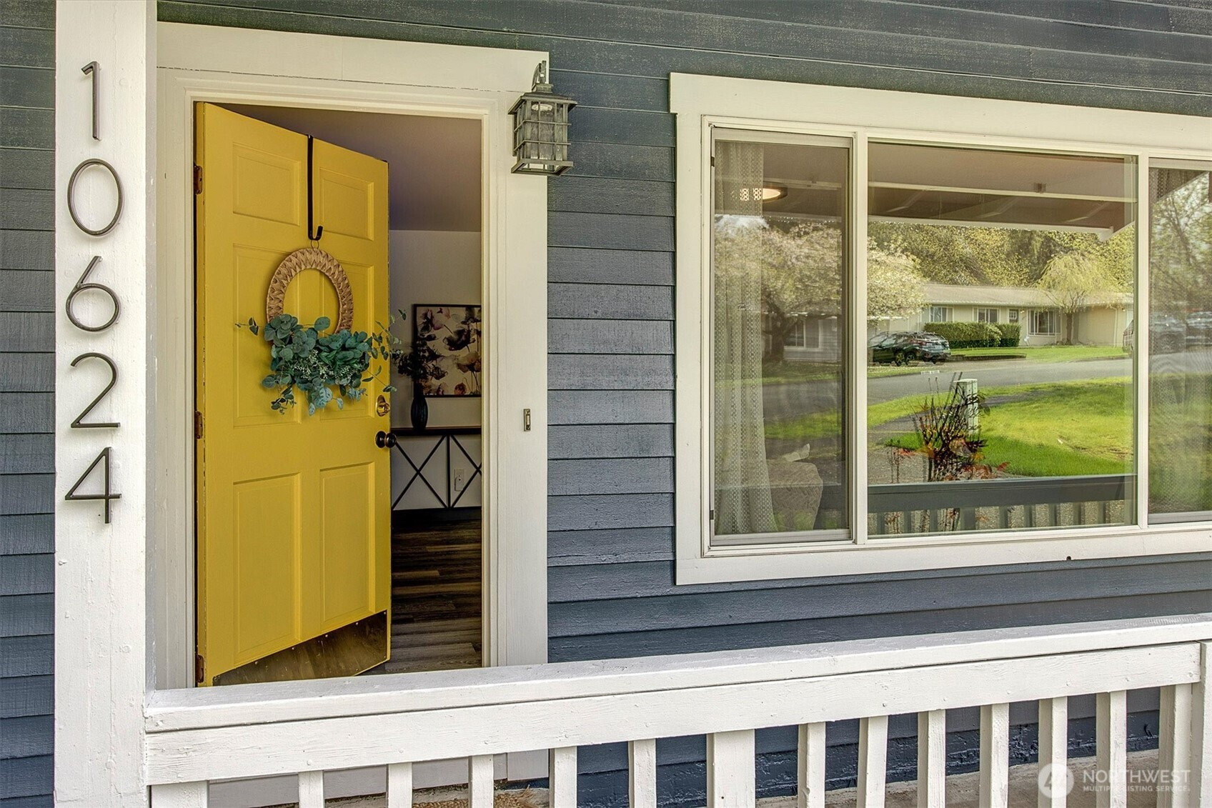 10624 171st Avenue NE, Redmond, WA 98052