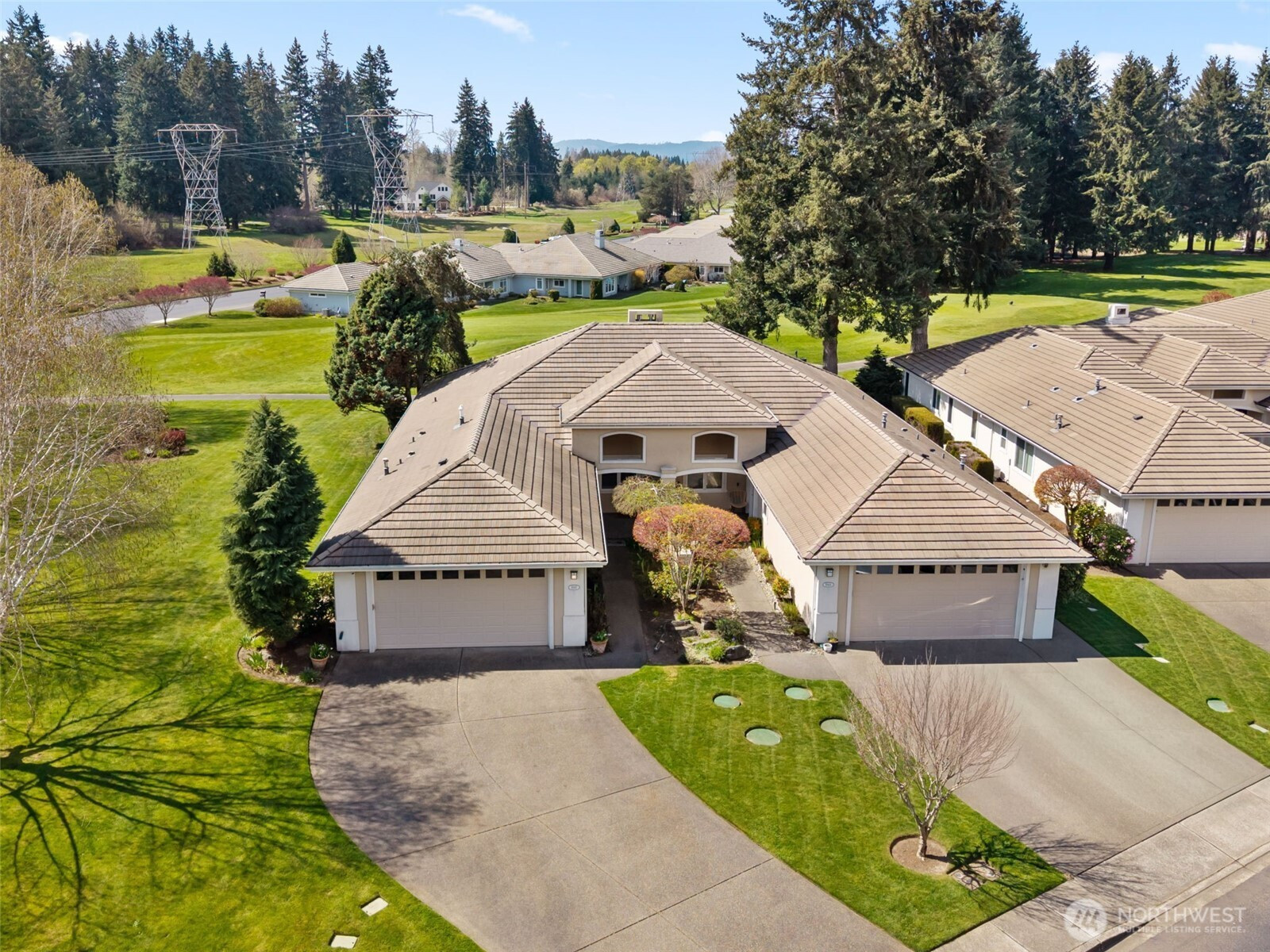 7007 Fairway Lane SE, Olympia, WA 98501