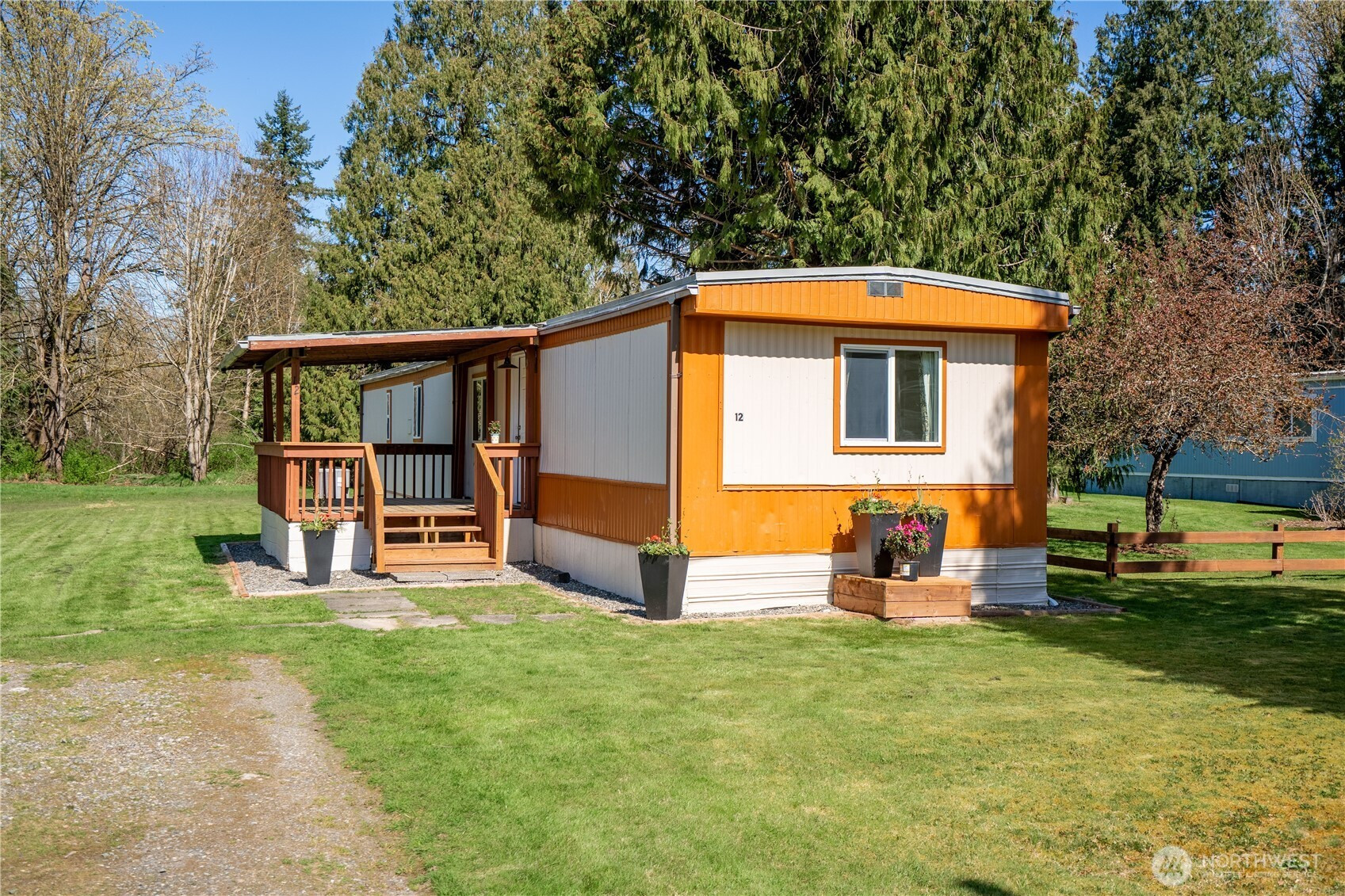 8814 Giles Road, Blaine, WA 98230