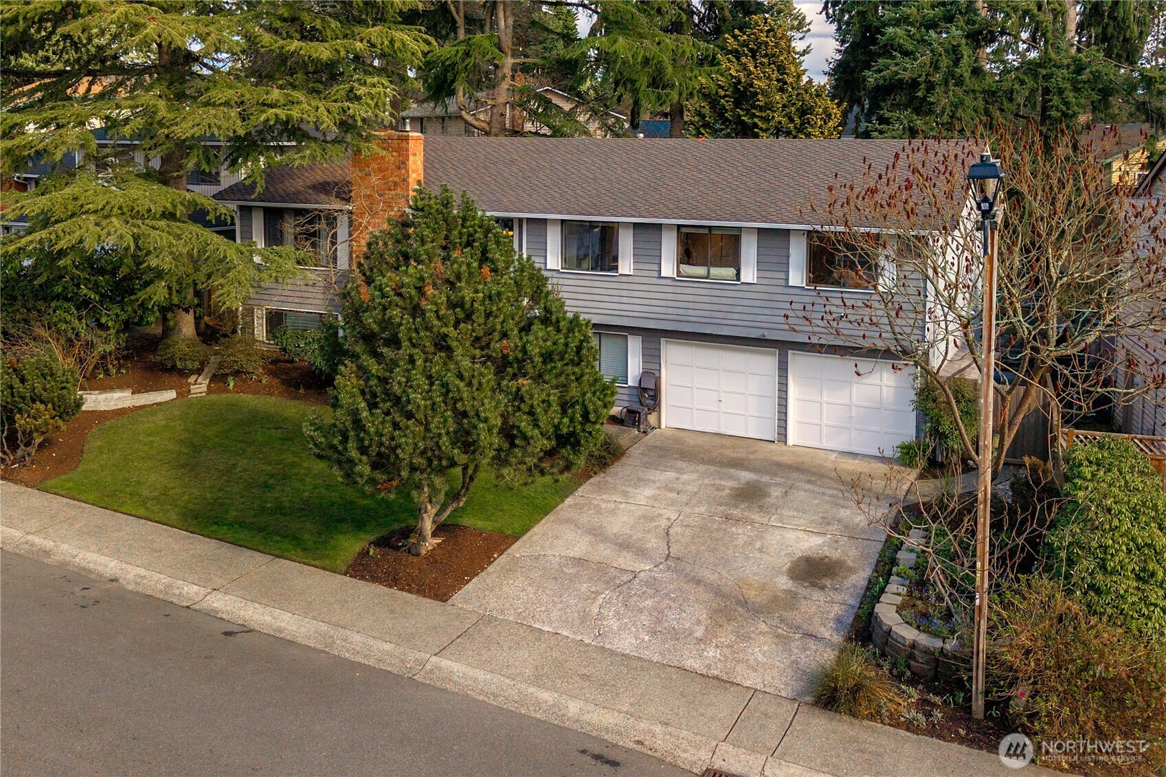 32808 4th Avenue SW, Federal Way, WA 98023