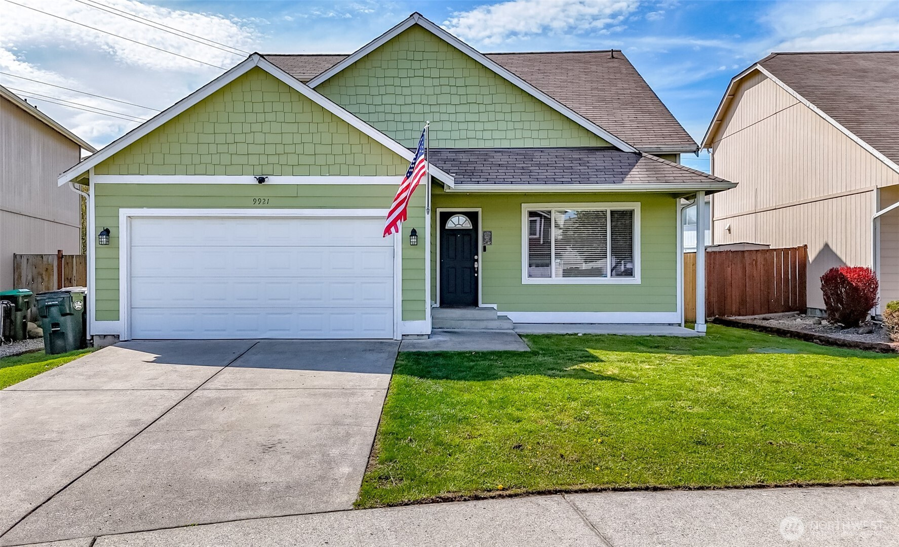 9921 Greenleaf Loop SE, Yelm, WA 98597
