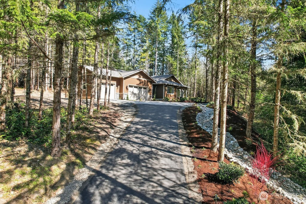 502 Lake of the Hills Loop, Sequim, WA 98382