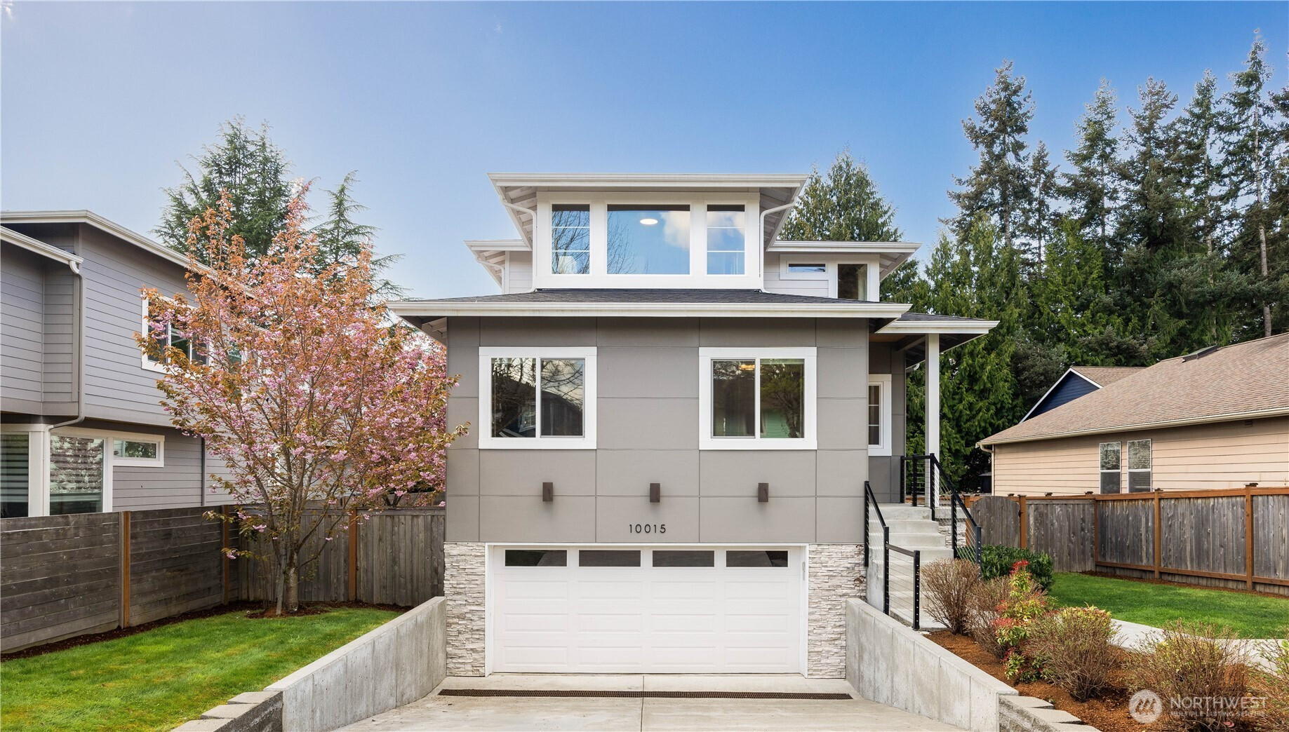 10015 131st Place NE, Kirkland, WA 98033