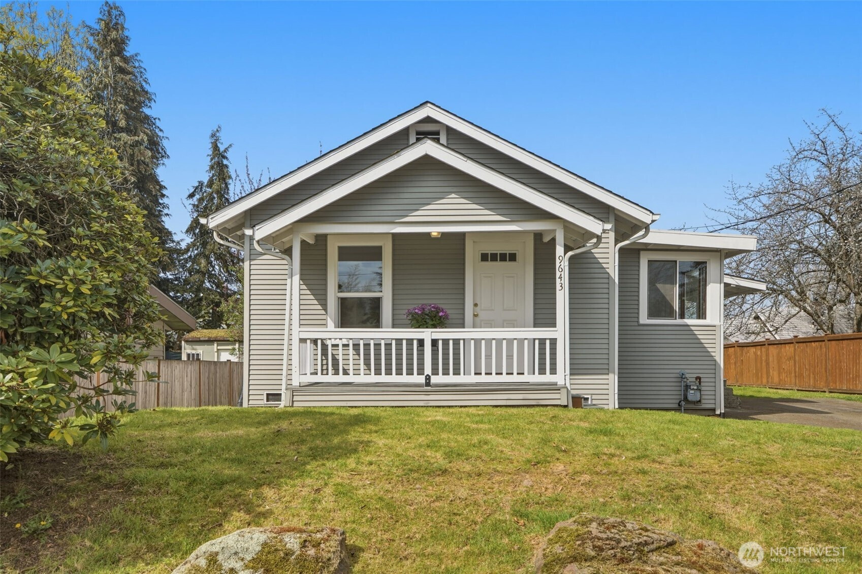 9643 56th Avenue S, Seattle, WA 98118