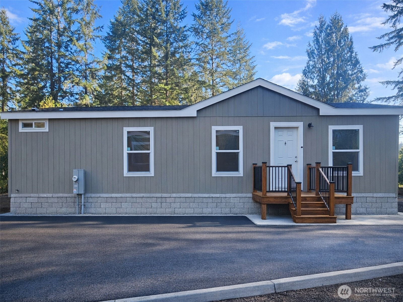 2535 70th Avenue SW, Tumwater, WA 98512
