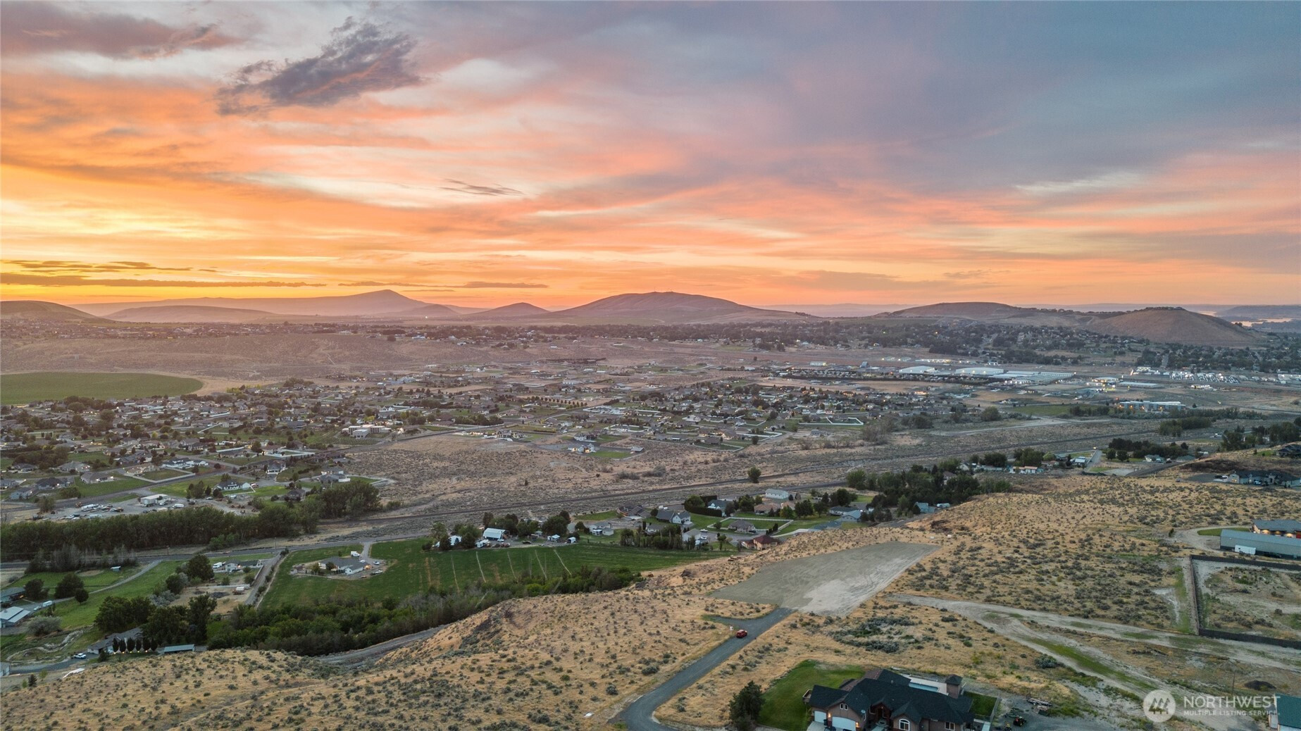 108003 E 245 Pr SE, Kennewick, WA 99338