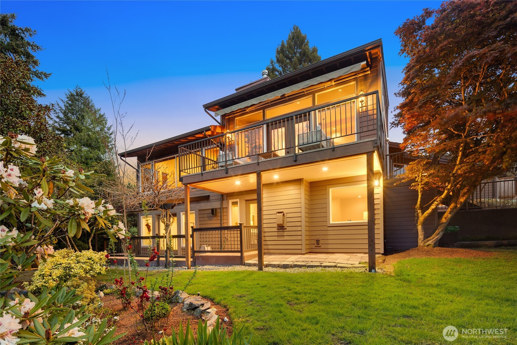 8619 NE 24th Street, Clyde Hill, WA 98004