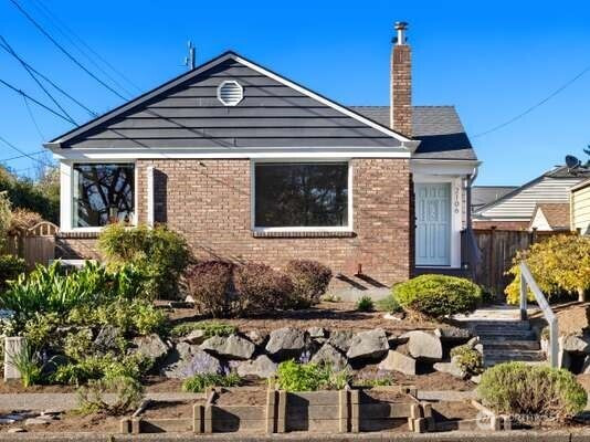 2106 NW 77th Street, Seattle, WA 98117