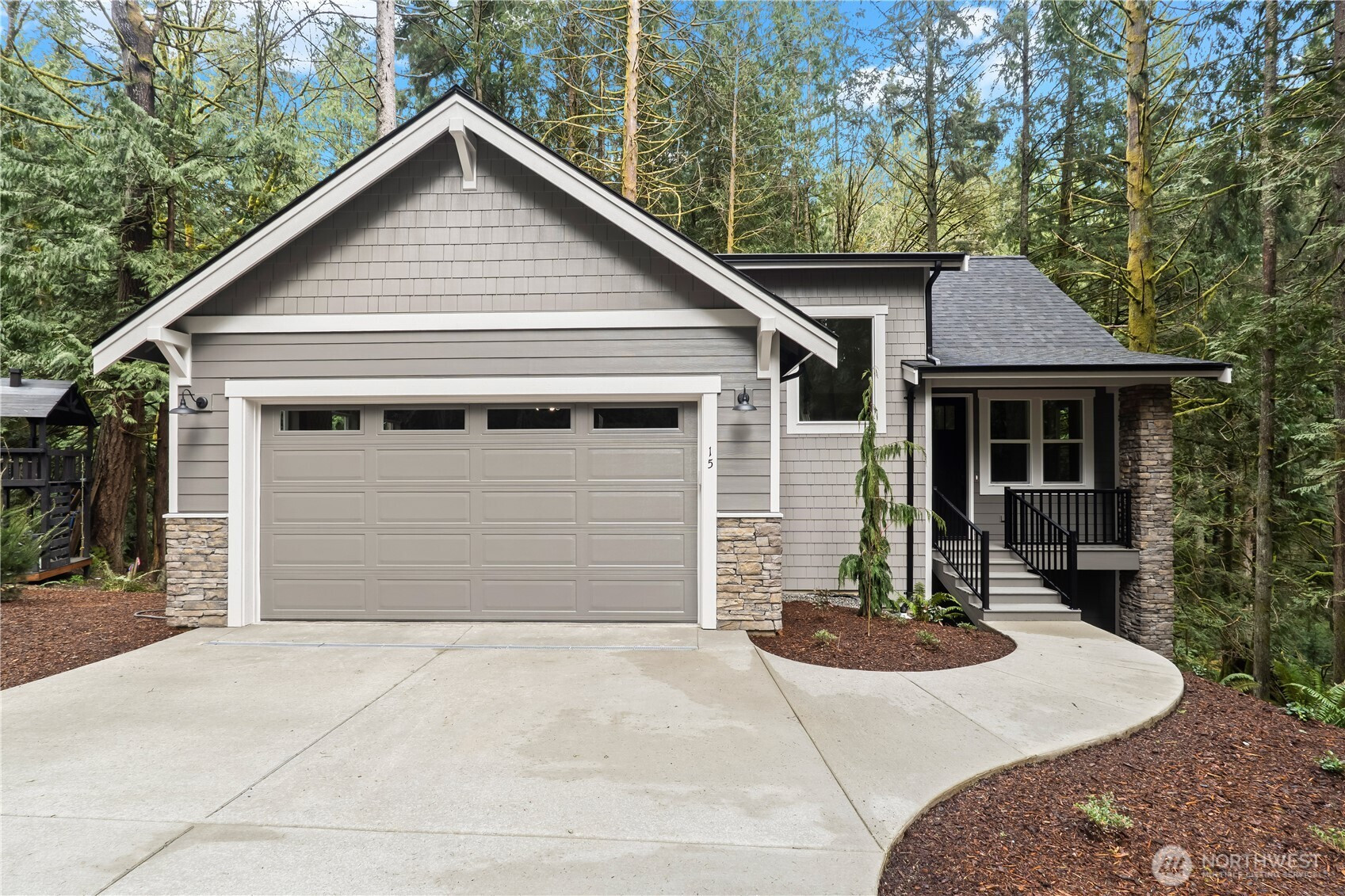 15 Gray Birch Lane, Bellingham, WA 98229