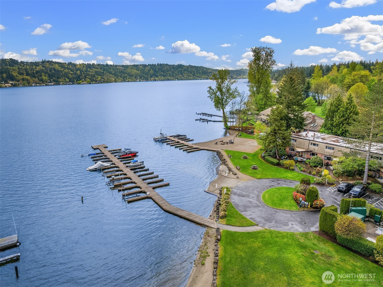 3834 175th Avenue NE, Redmond, WA 98052