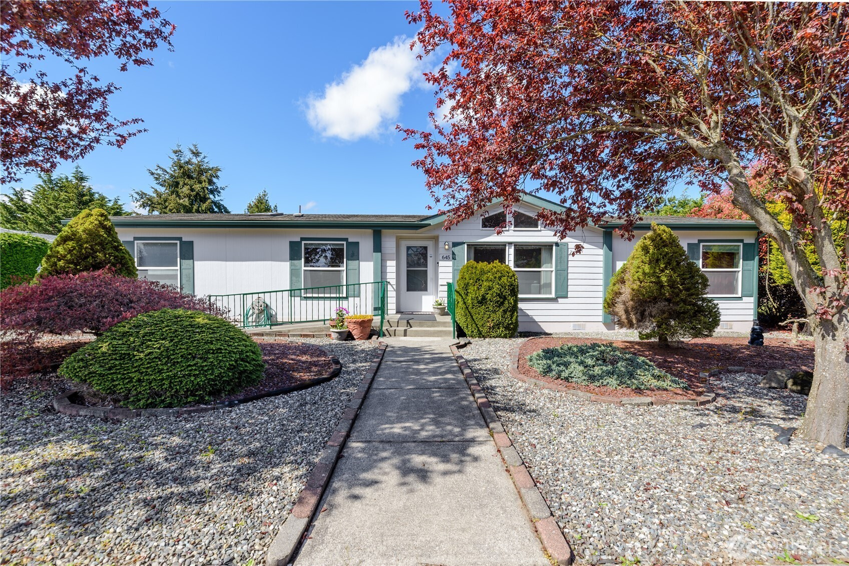 645 N 7th, Sequim, WA 98382