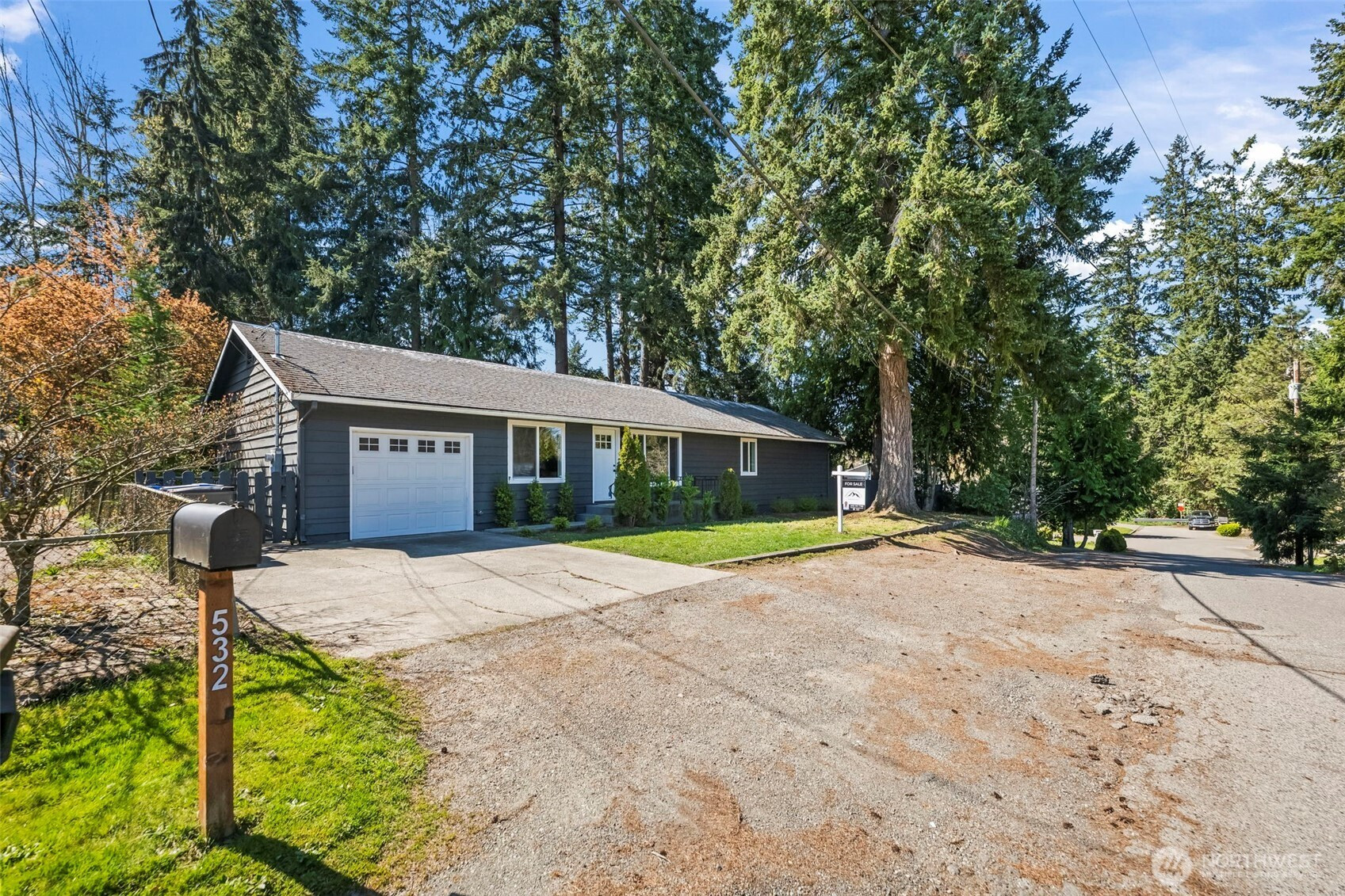 532 Radey Street, Port Orchard, WA 98366