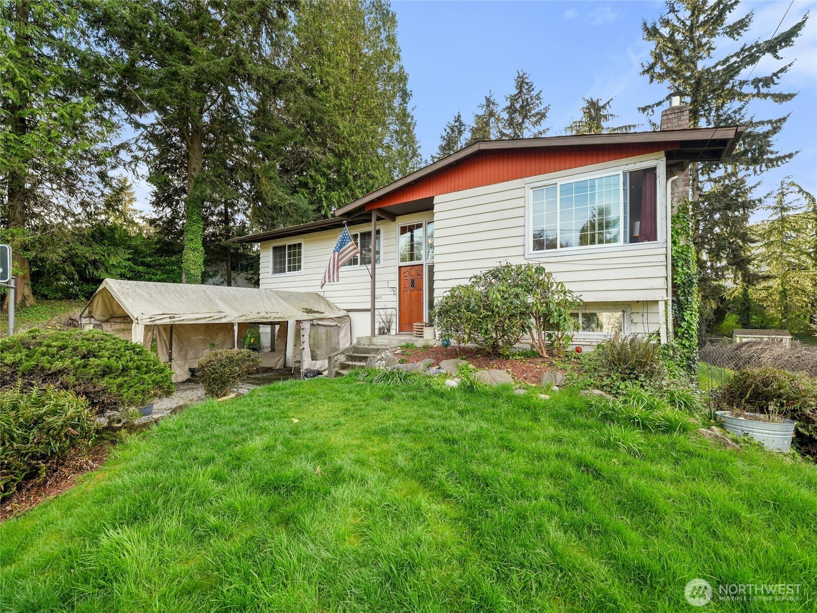 29853 8th Avenue SW, Federal Way, WA 98023