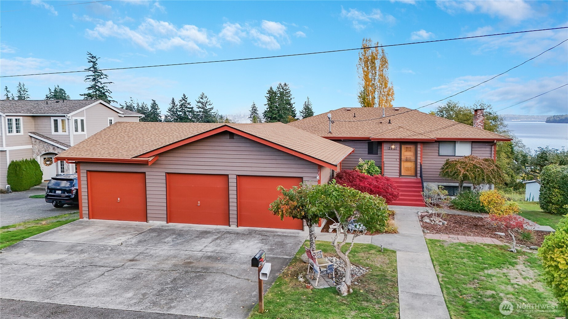 2601 2nd Avenue E, Port Orchard, WA 98366