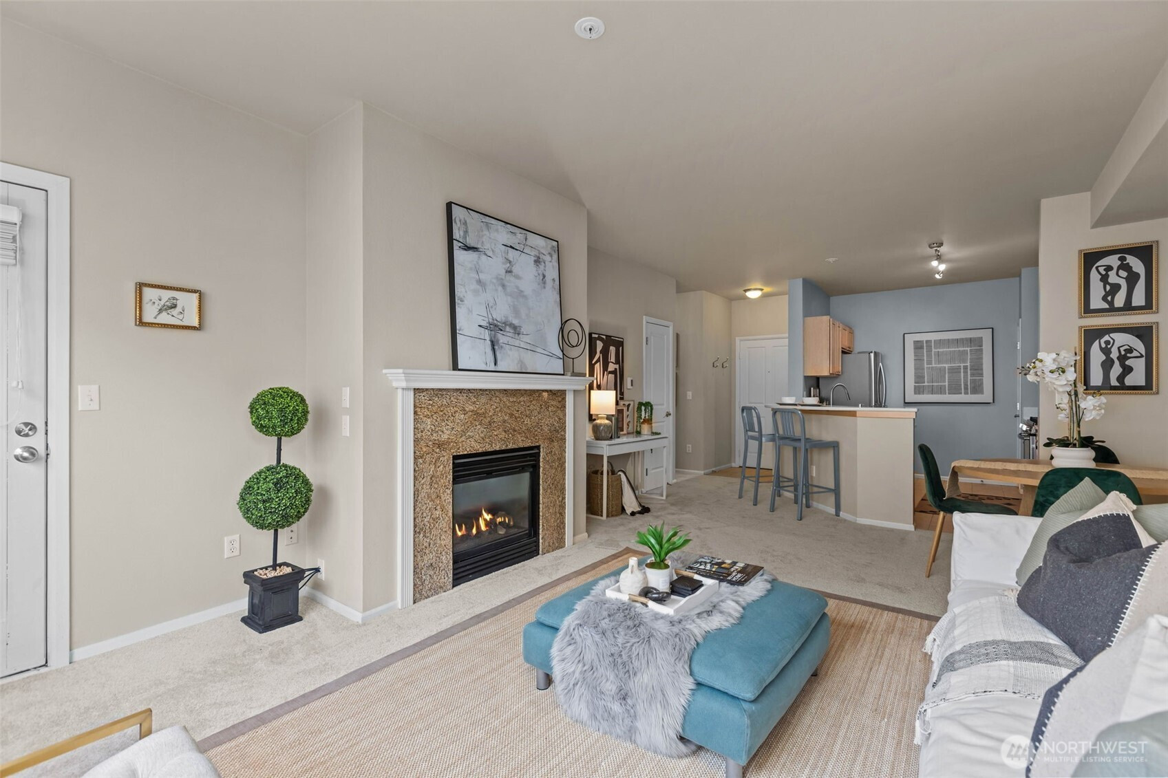 560 225th Lane NE, Sammamish, WA 98074