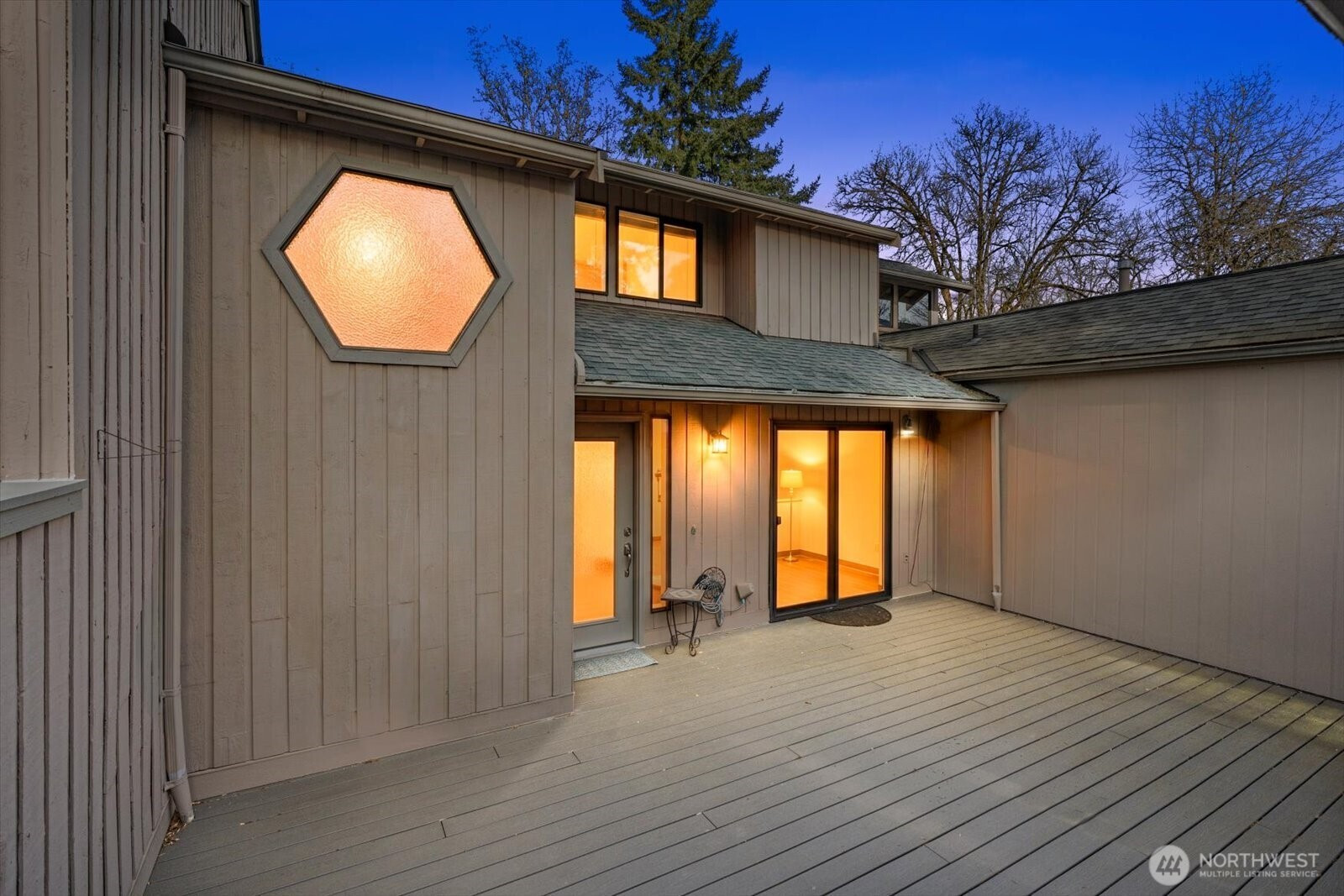 2944 Kennewick Place NE, Renton, WA 98156