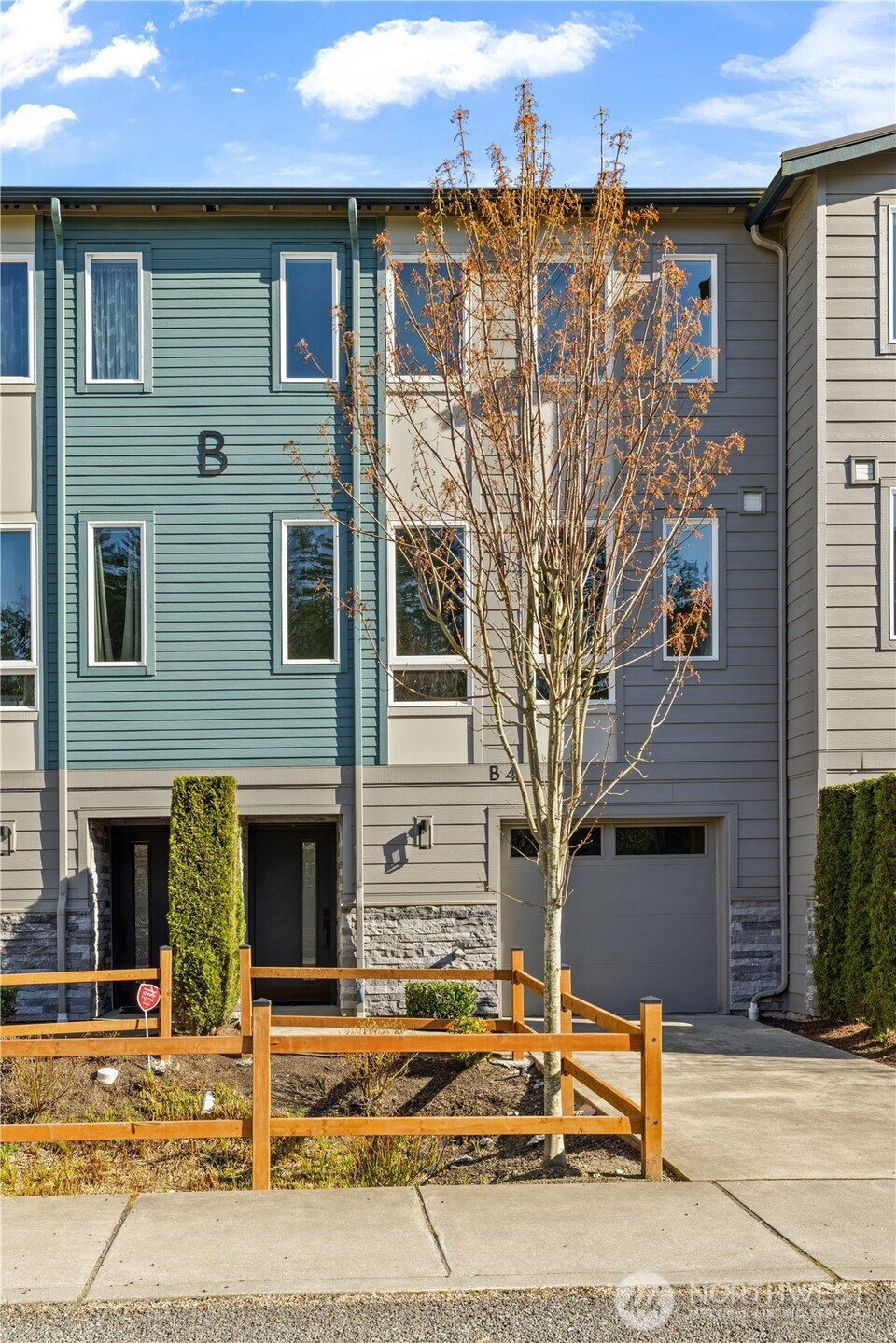 17905 35th Avenue SE, Bothell, WA 98012