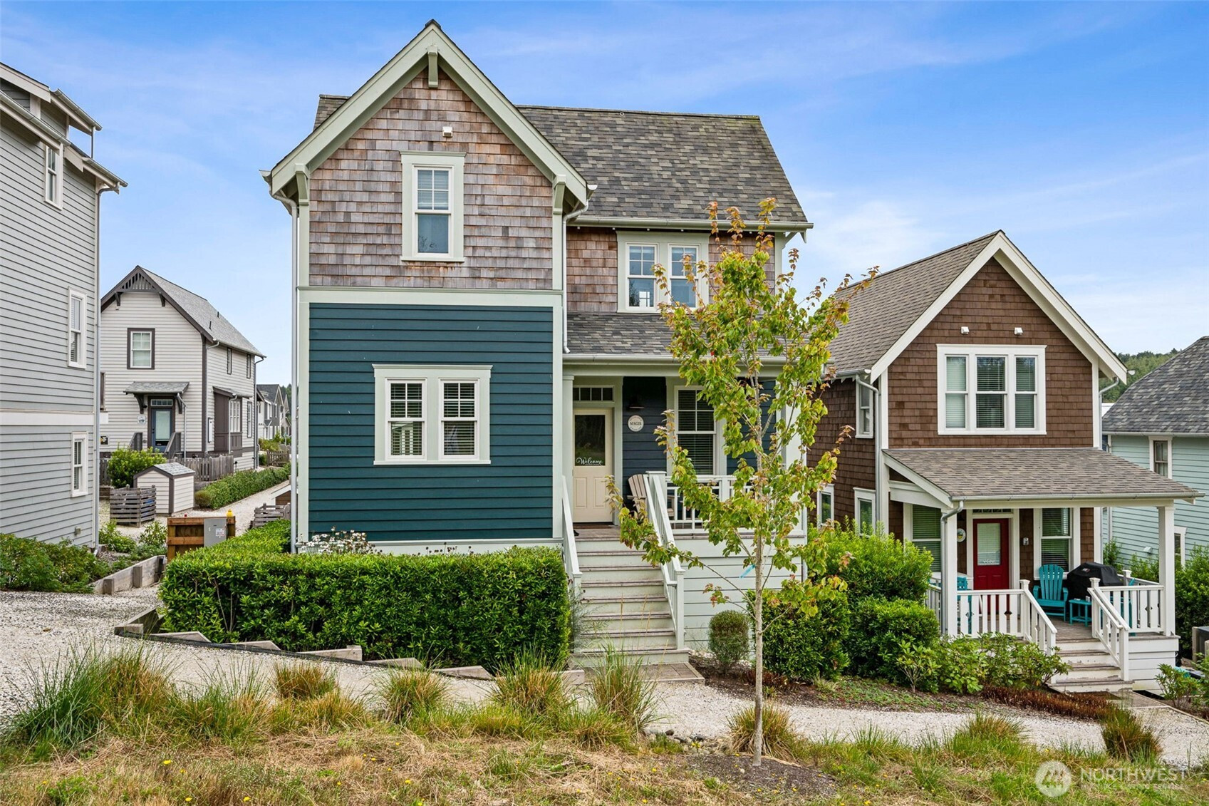 74 Flash Lane, Pacific Beach, WA 98571