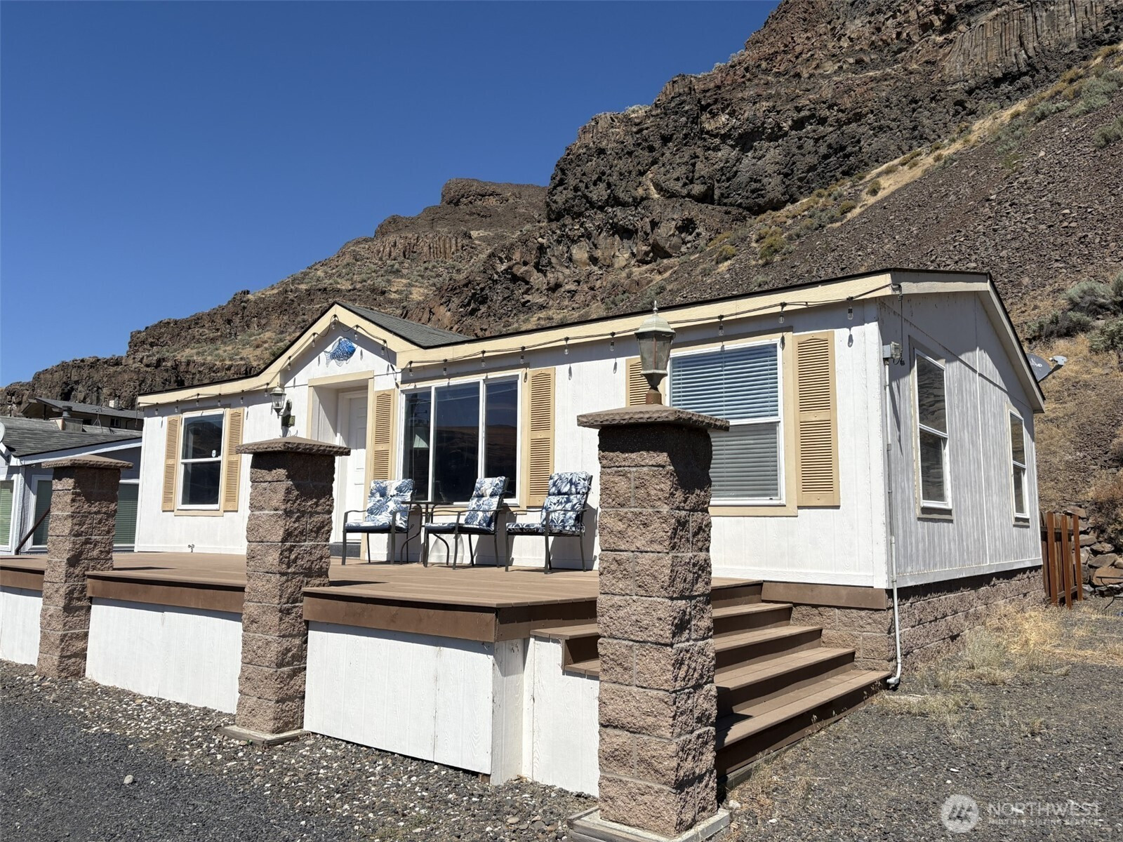 1198 N Section Place, Quincy, WA 98848