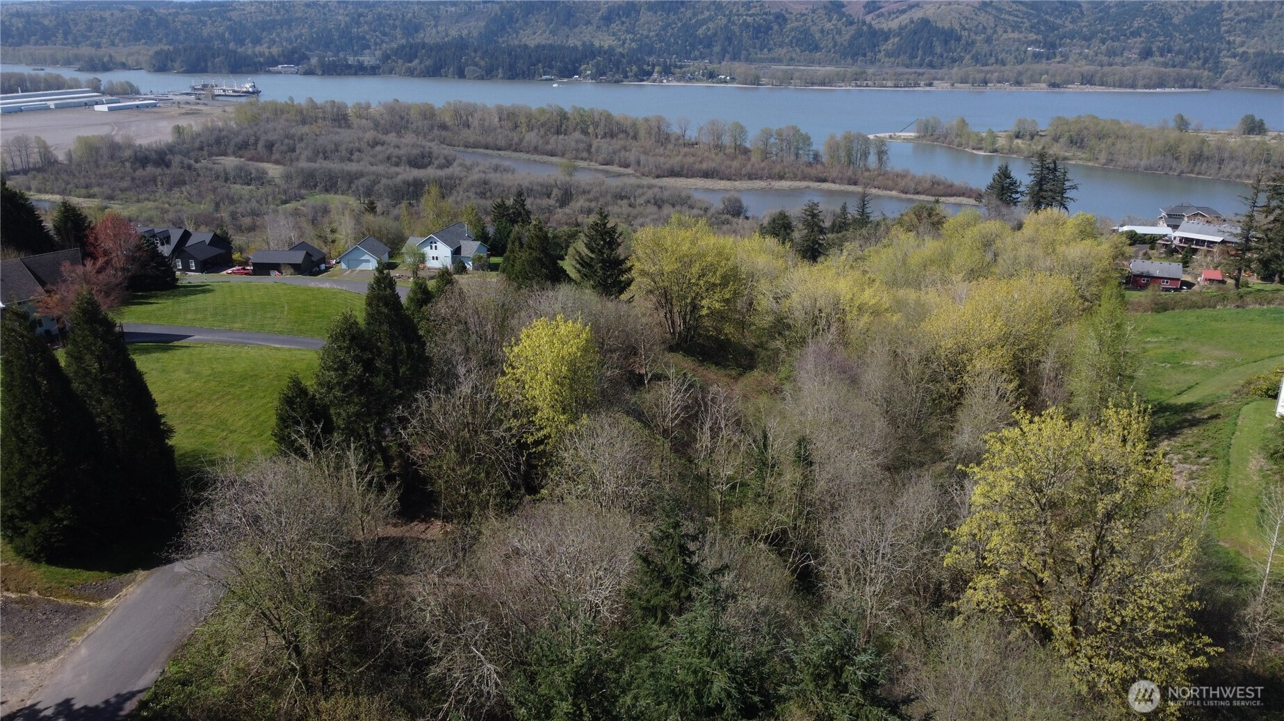 420 Topeka Road, Kelso, WA 98626