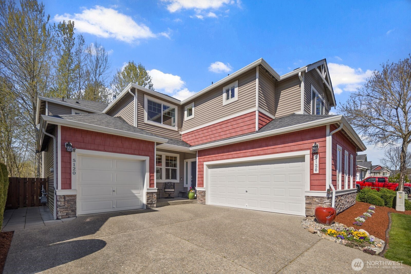 5120 S 214th Way, Kent, WA 98032