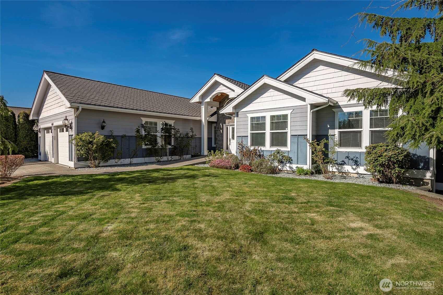 4448 Castlerock Drive, Blaine, WA 98230