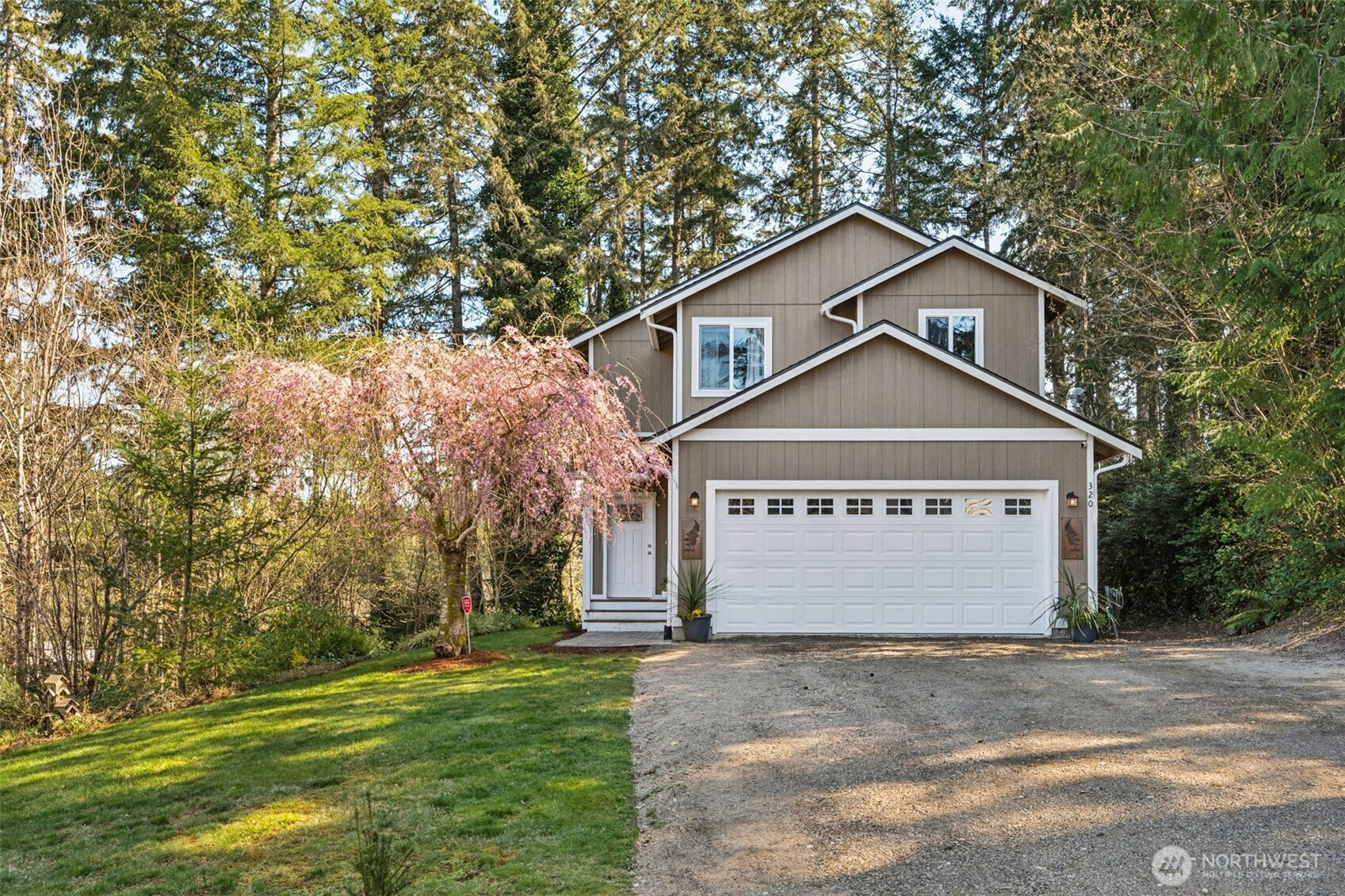 320 E Road of Tralee, Shelton, WA 98584