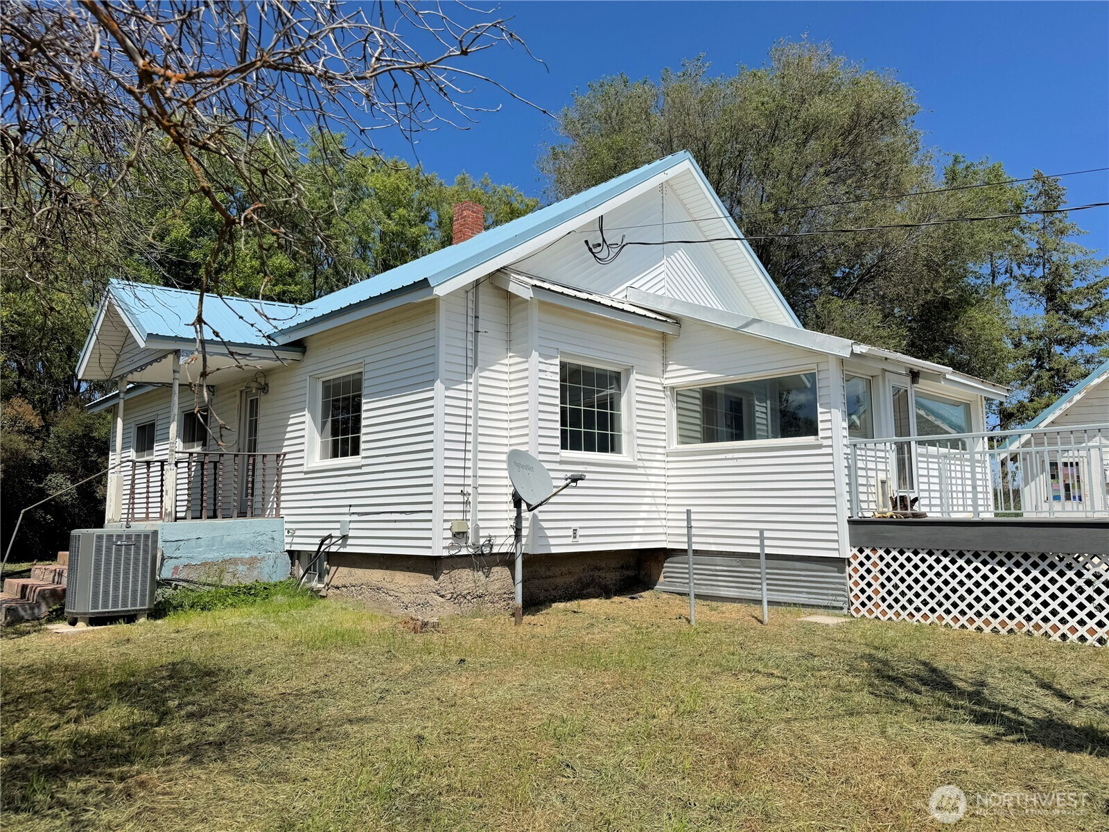 39500 SR 21 N, Wilbur, WA 99185