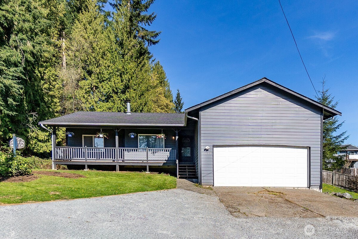 8635 215th Street NE, Arlington, WA 98223