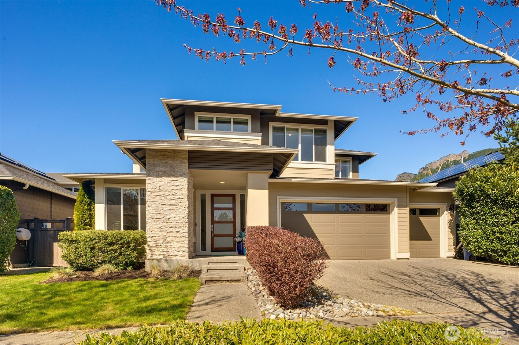 732 SE 11th Street, North Bend, WA 98045