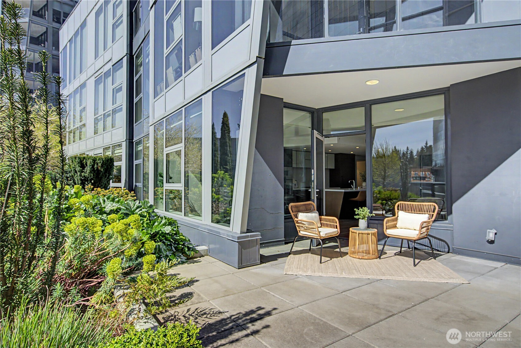 188 Bellevue Way NE, Bellevue, WA 98004