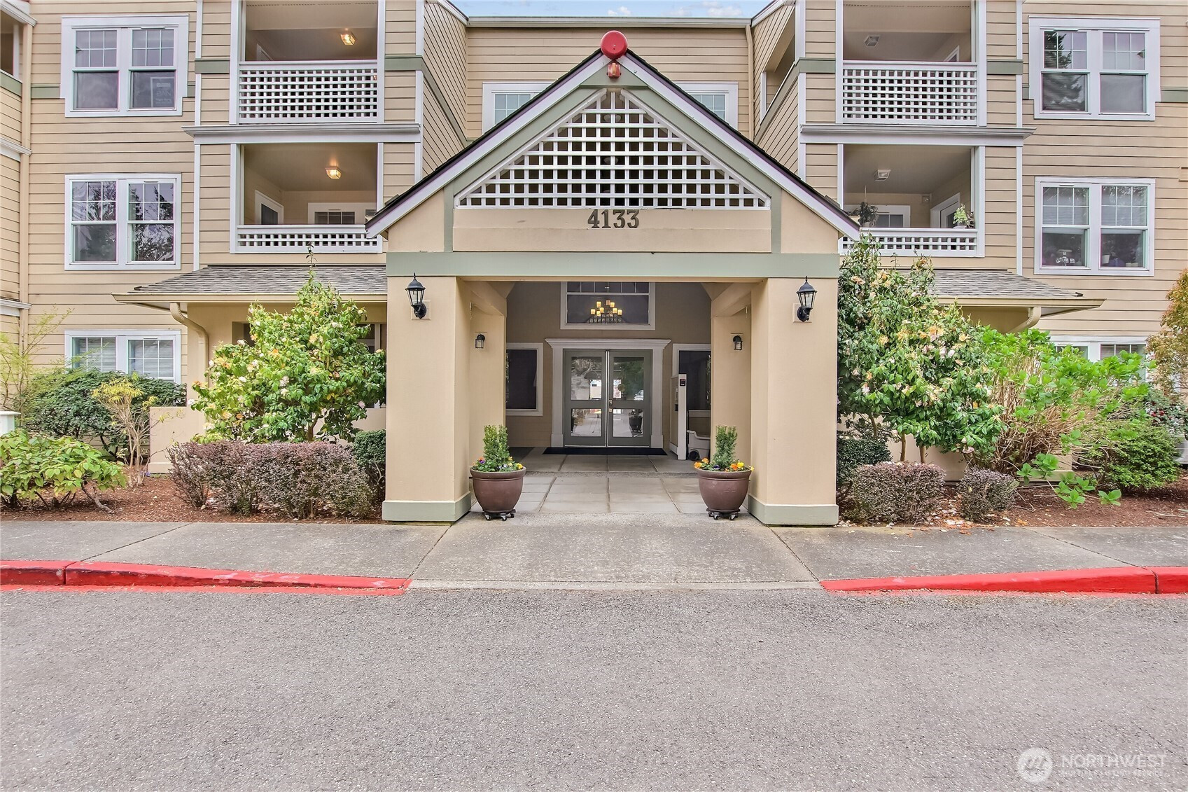 4133 224th Lane SE, Issaquah, WA 98029