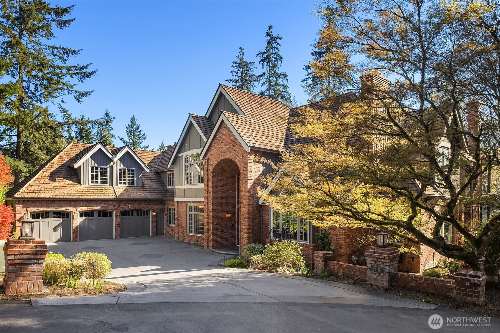 22119 NE 140th Way, Woodinville, WA 98077