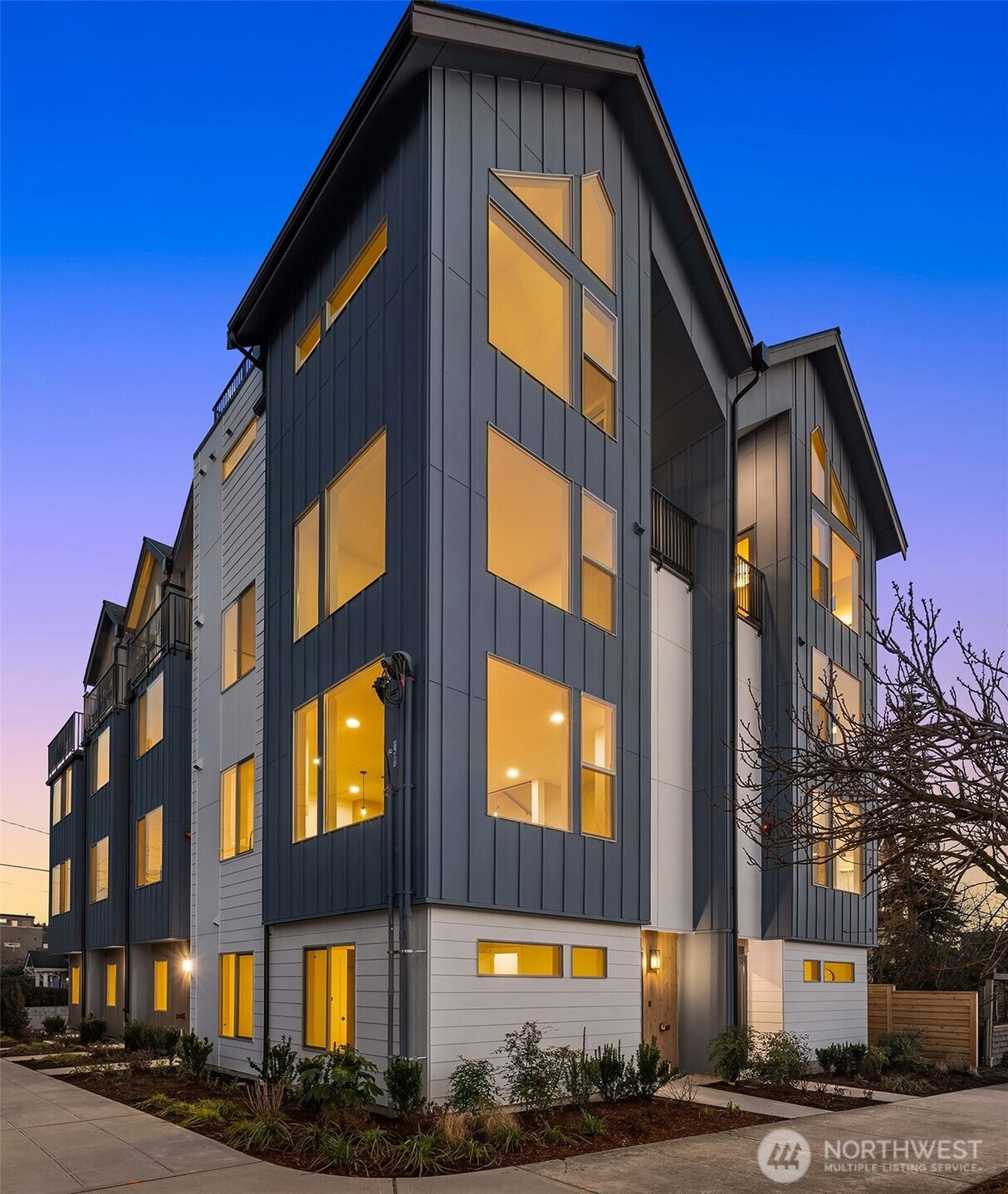 5718 14th Avenue NW, Seattle, WA 98107