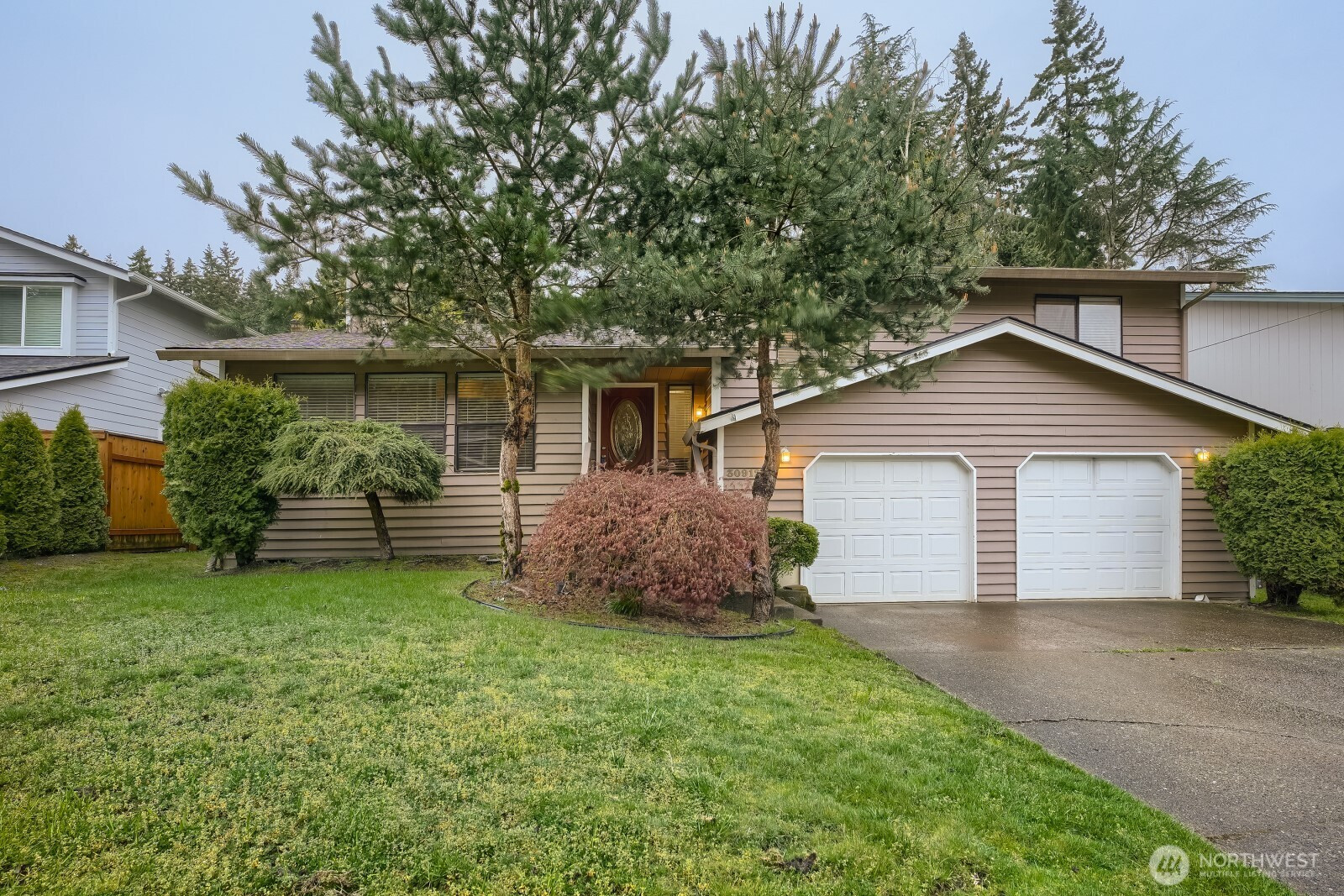 30912 11th Avenue SW, Federal Way, WA 98023