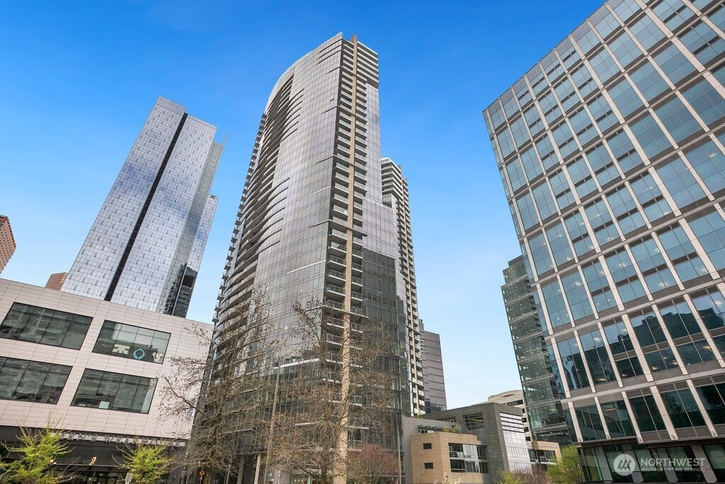 500 106th Avenue NE, Bellevue, WA 98004