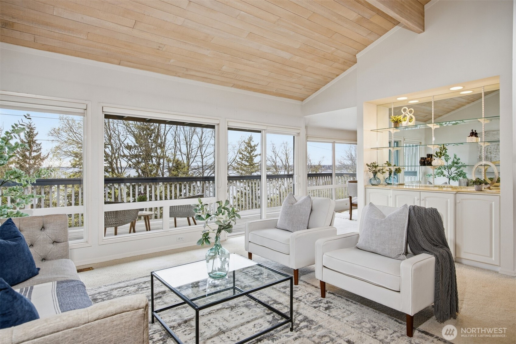 337 S State Street, Bellingham, WA 98225